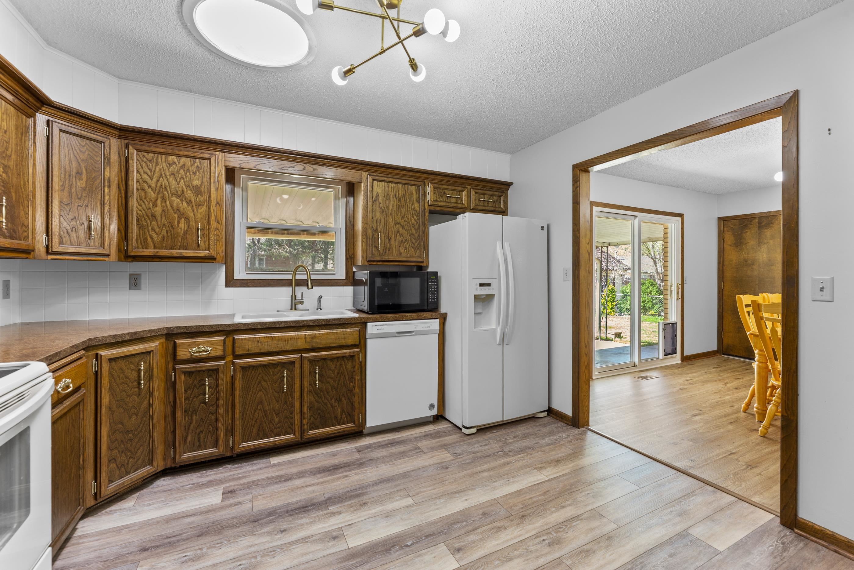 7801 E Pagent Lane Wichita KS 67206
