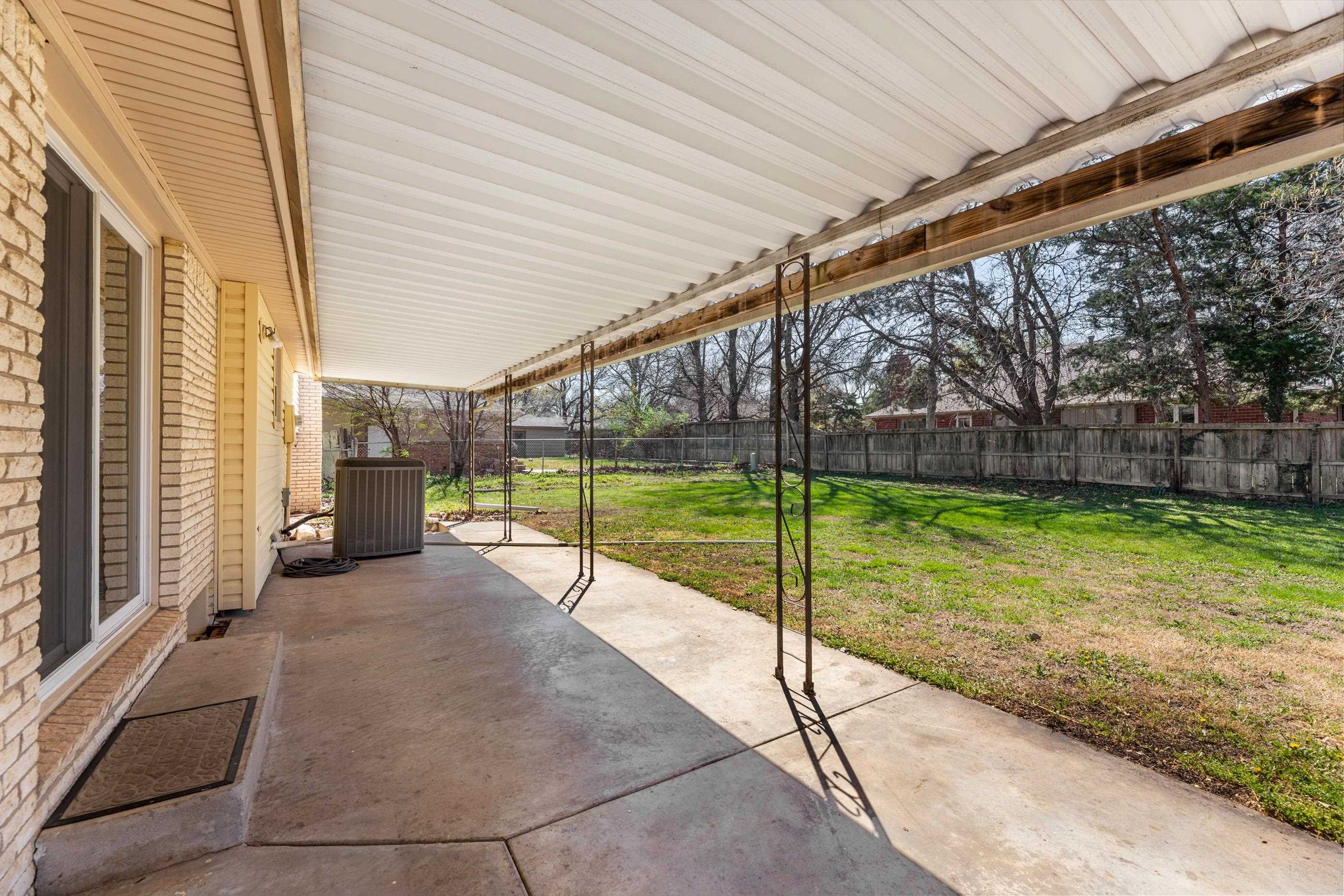 7801 E Pagent Lane Wichita KS 67206