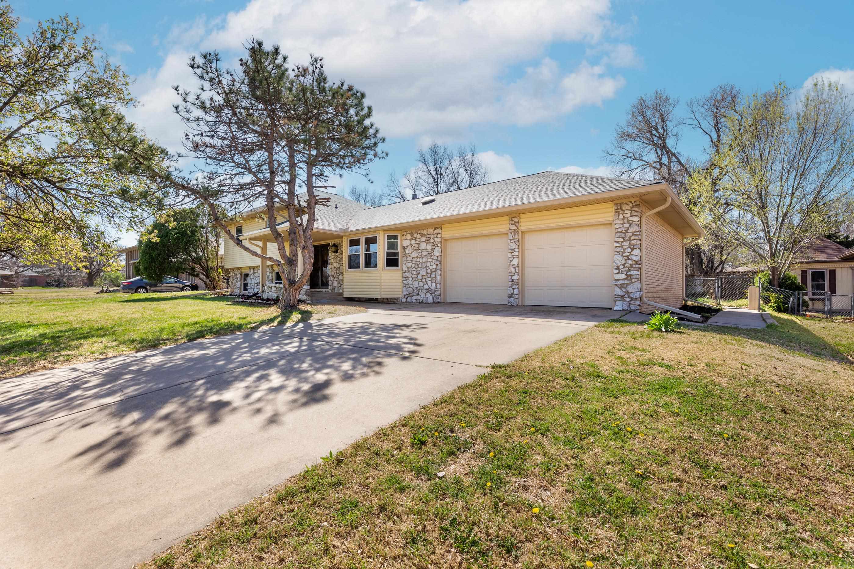 7801 E Pagent Lane Wichita KS 67206