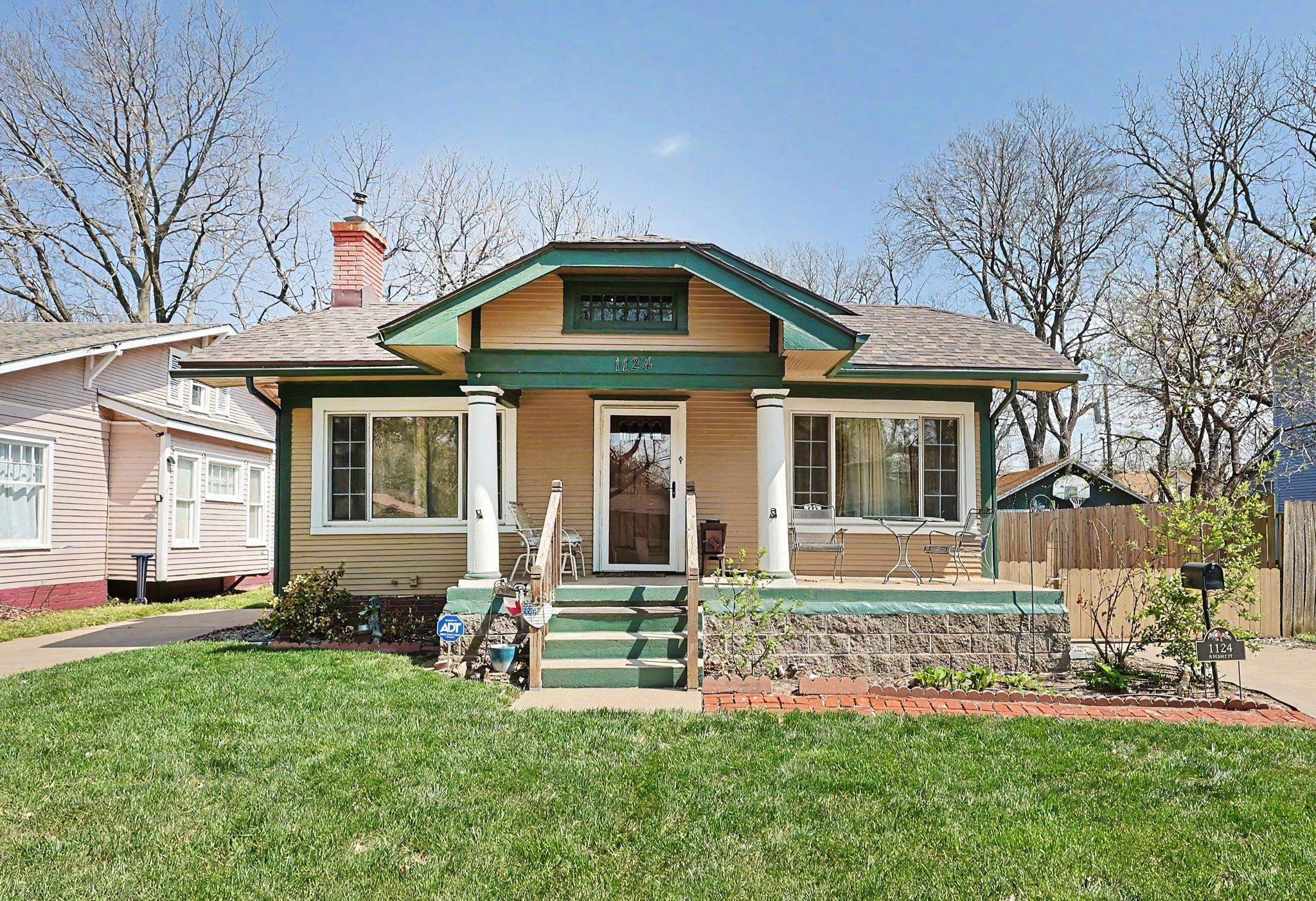 1124 N Pearce Avenue Wichita KS 67203