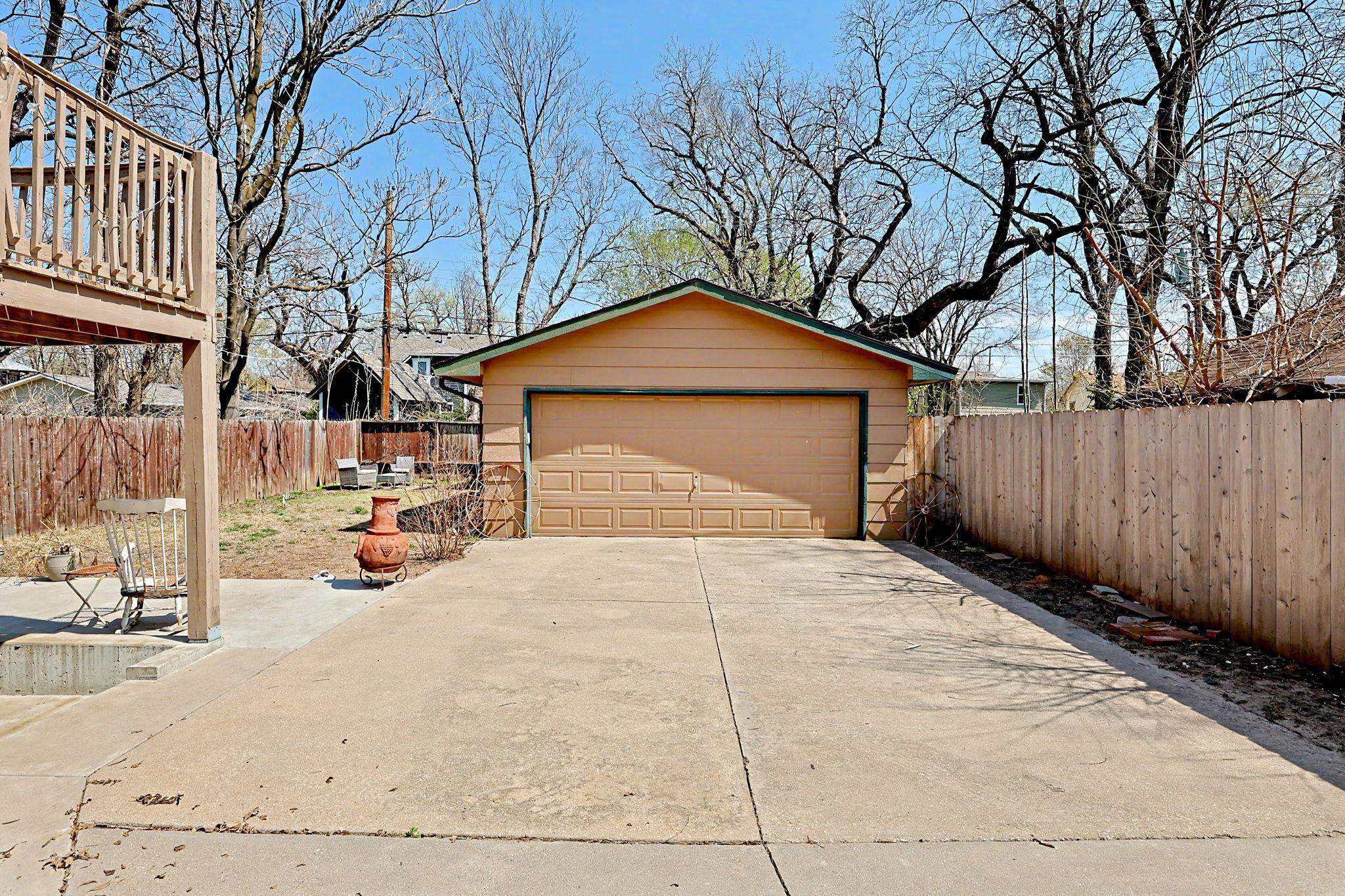 1124 N Pearce Avenue Wichita KS 67203
