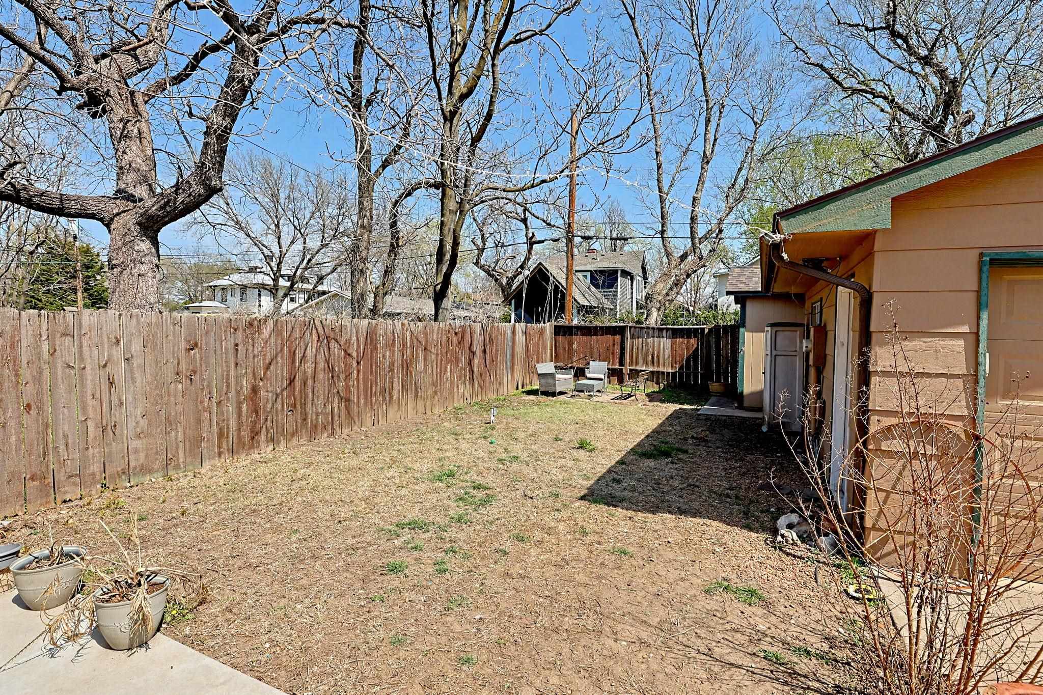 1124 N Pearce Avenue Wichita KS 67203
