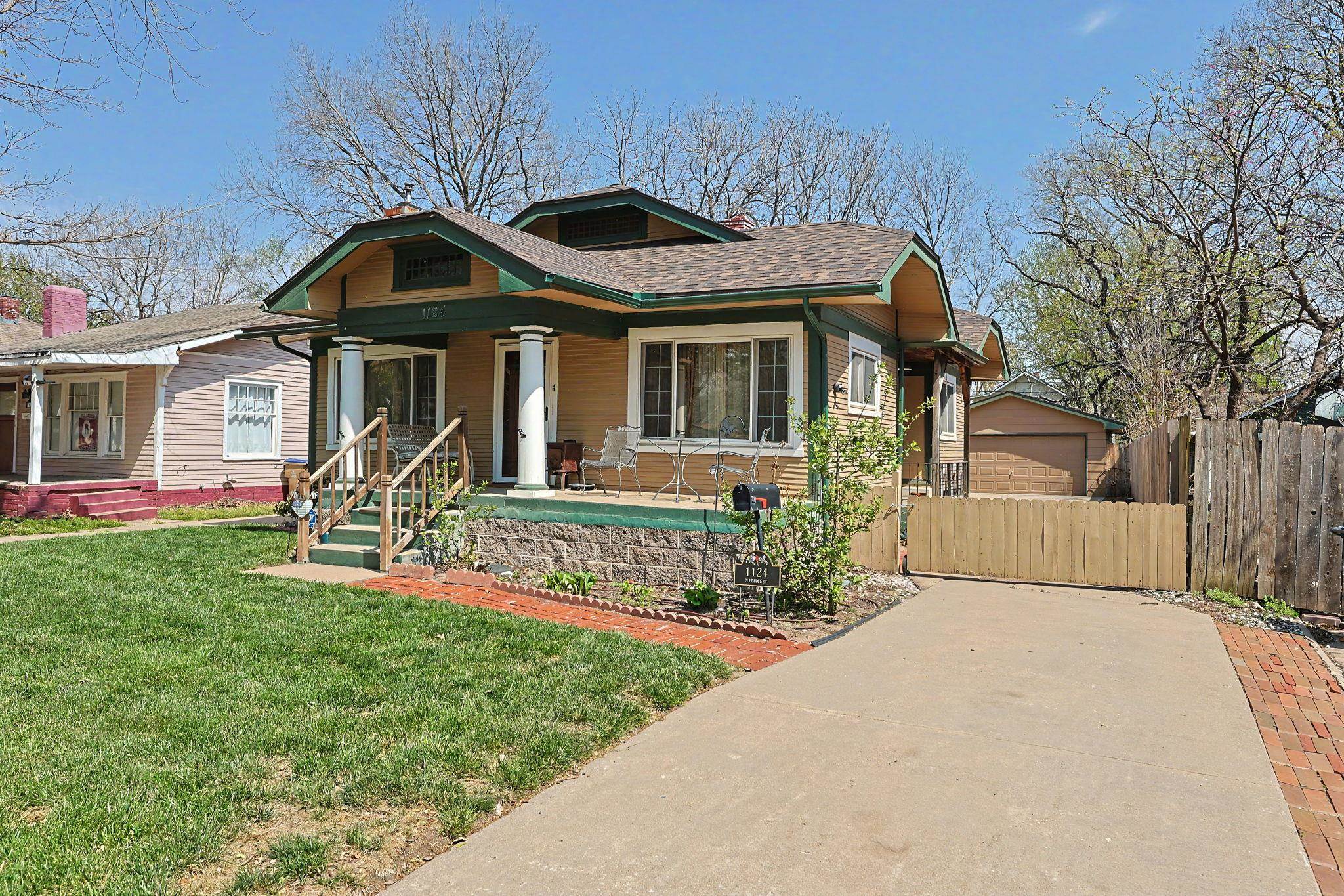 1124 N Pearce Avenue Wichita KS 67203