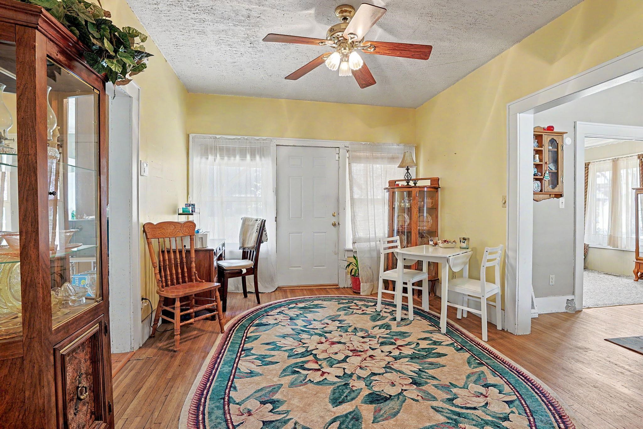 1124 N Pearce Avenue Wichita KS 67203