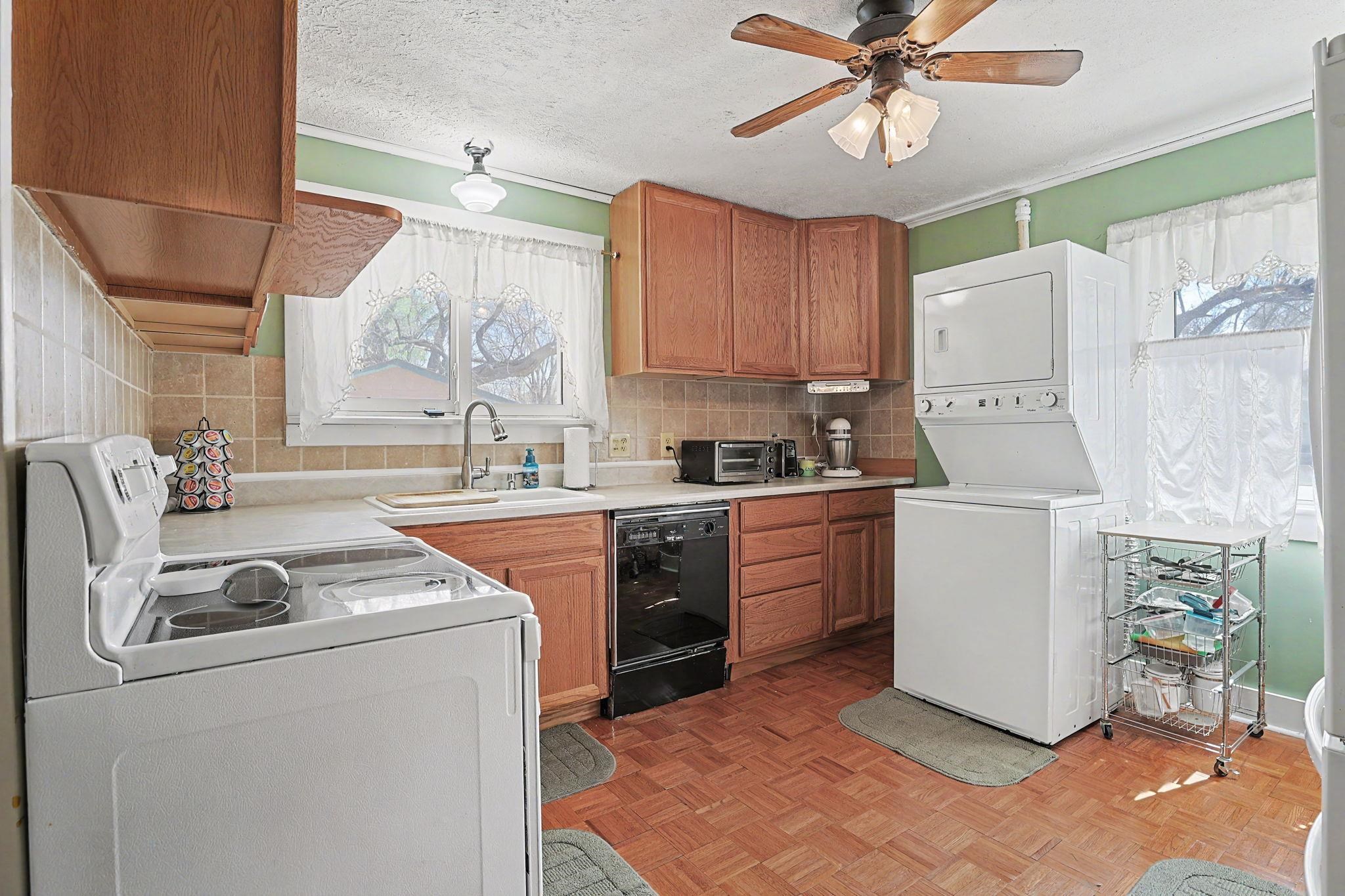1124 N Pearce Avenue Wichita KS 67203