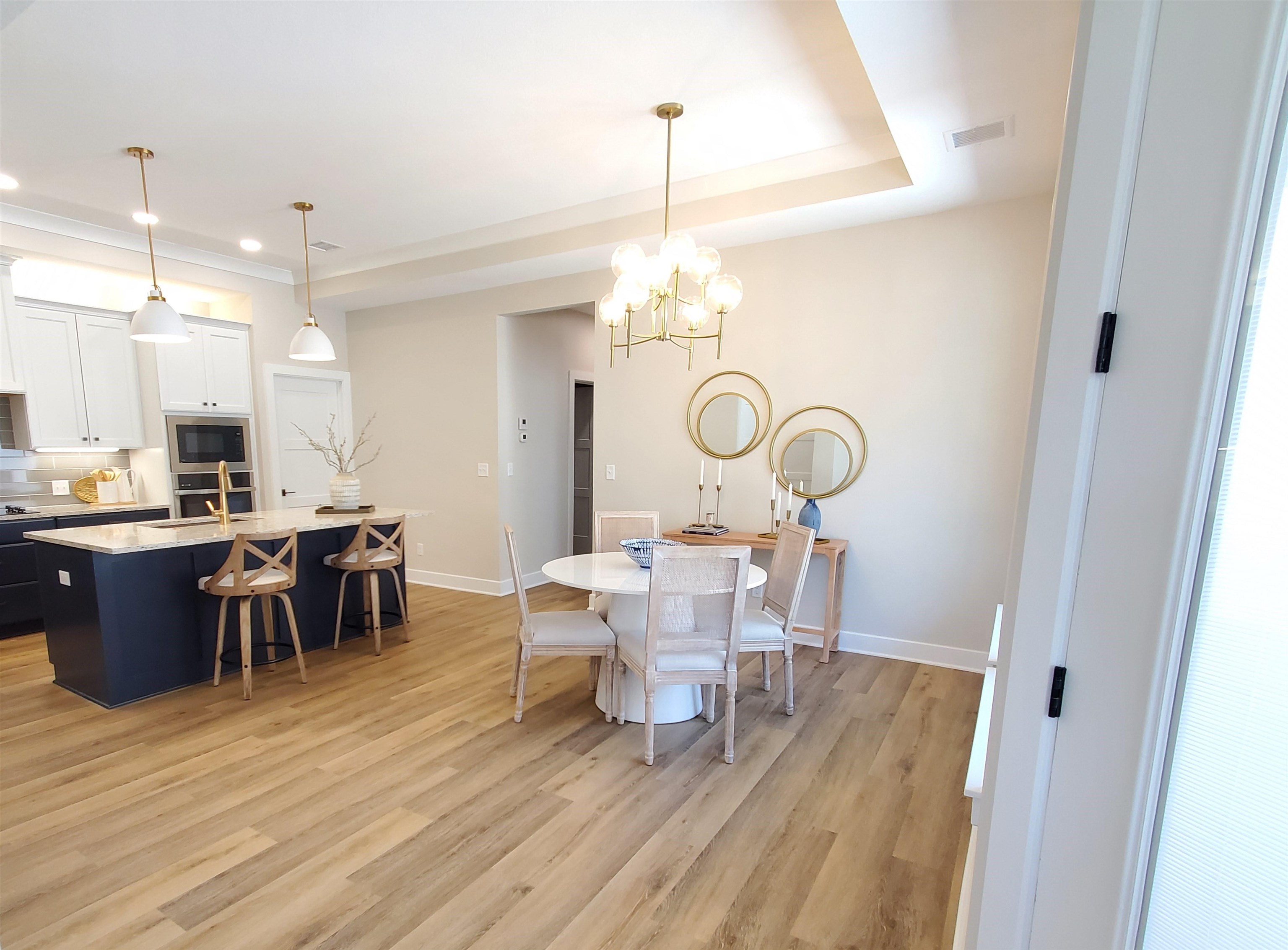 318 W Boxthorn Drive Andover KS 67002