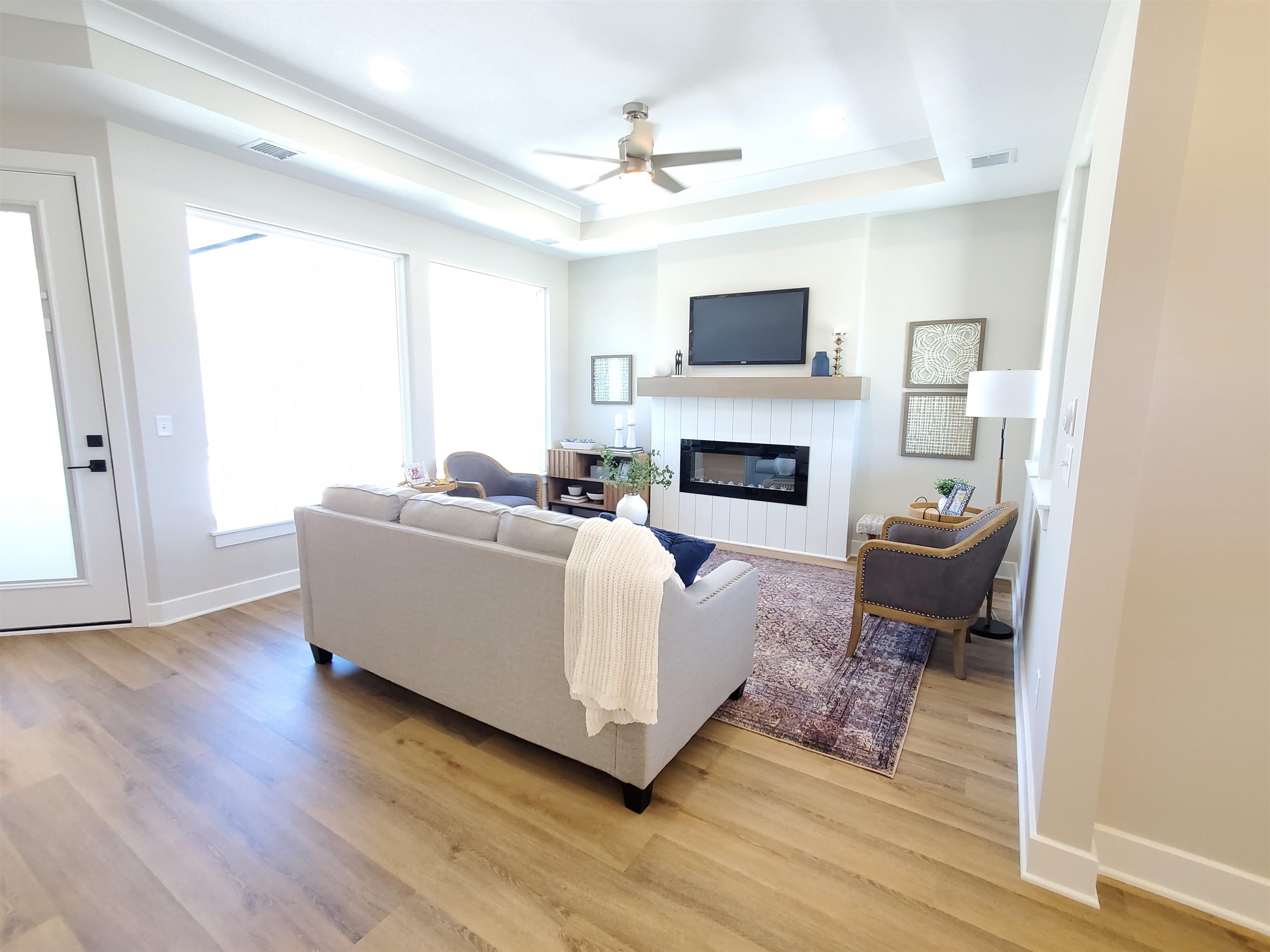 318 W Boxthorn Drive Andover KS 67002