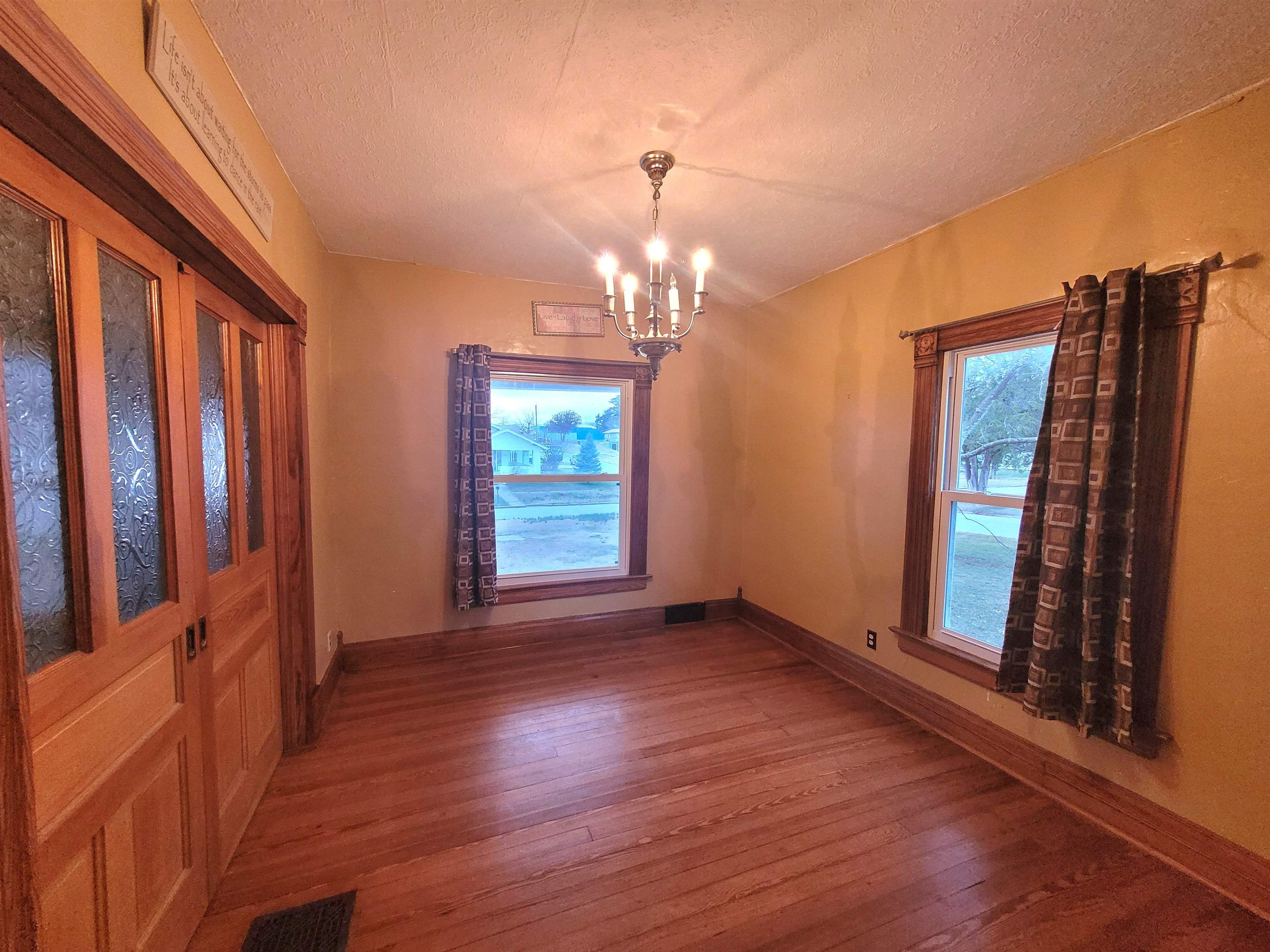 320 N School Street Eureka KS 67045