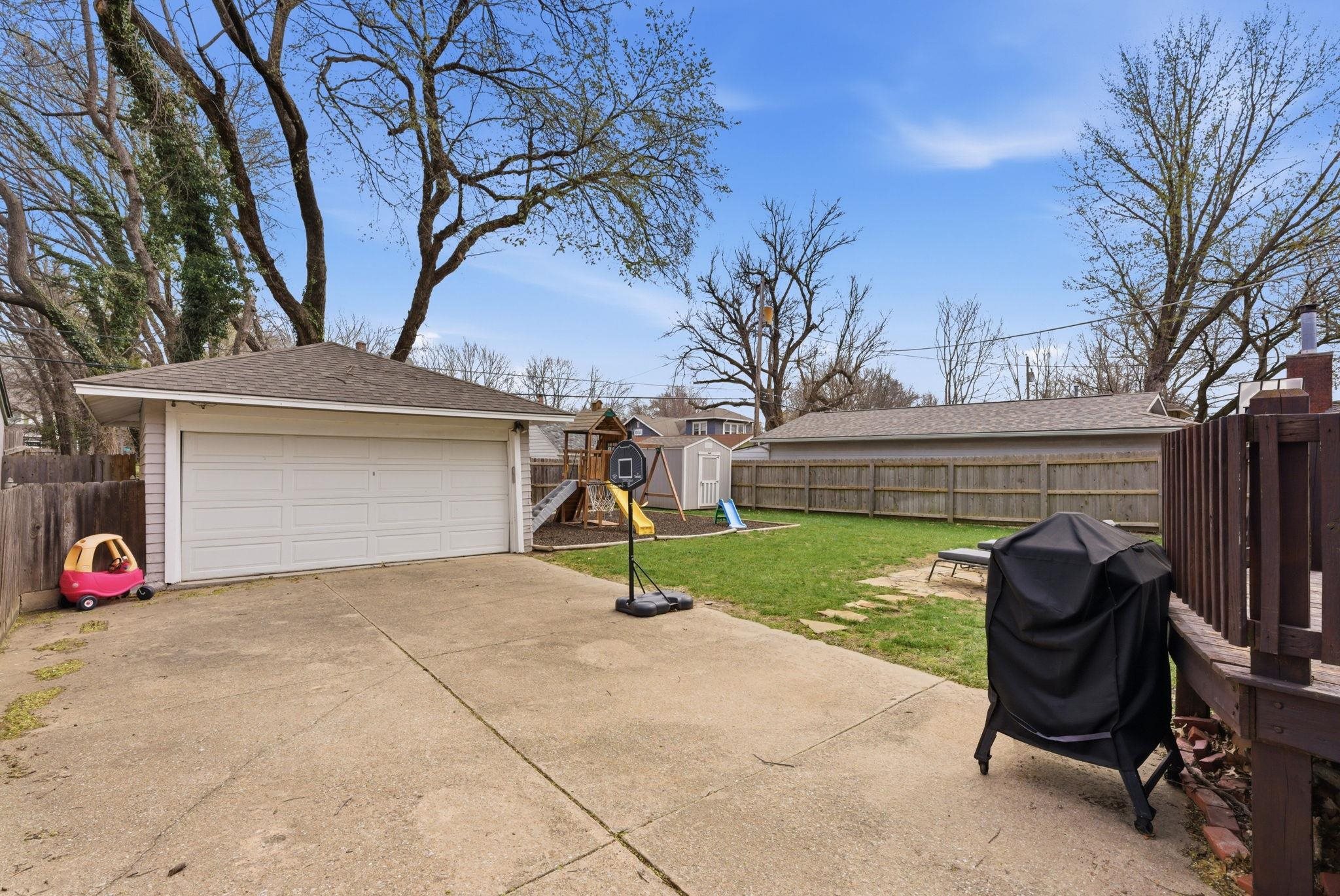 420 N Quentin Wichita KS 67208