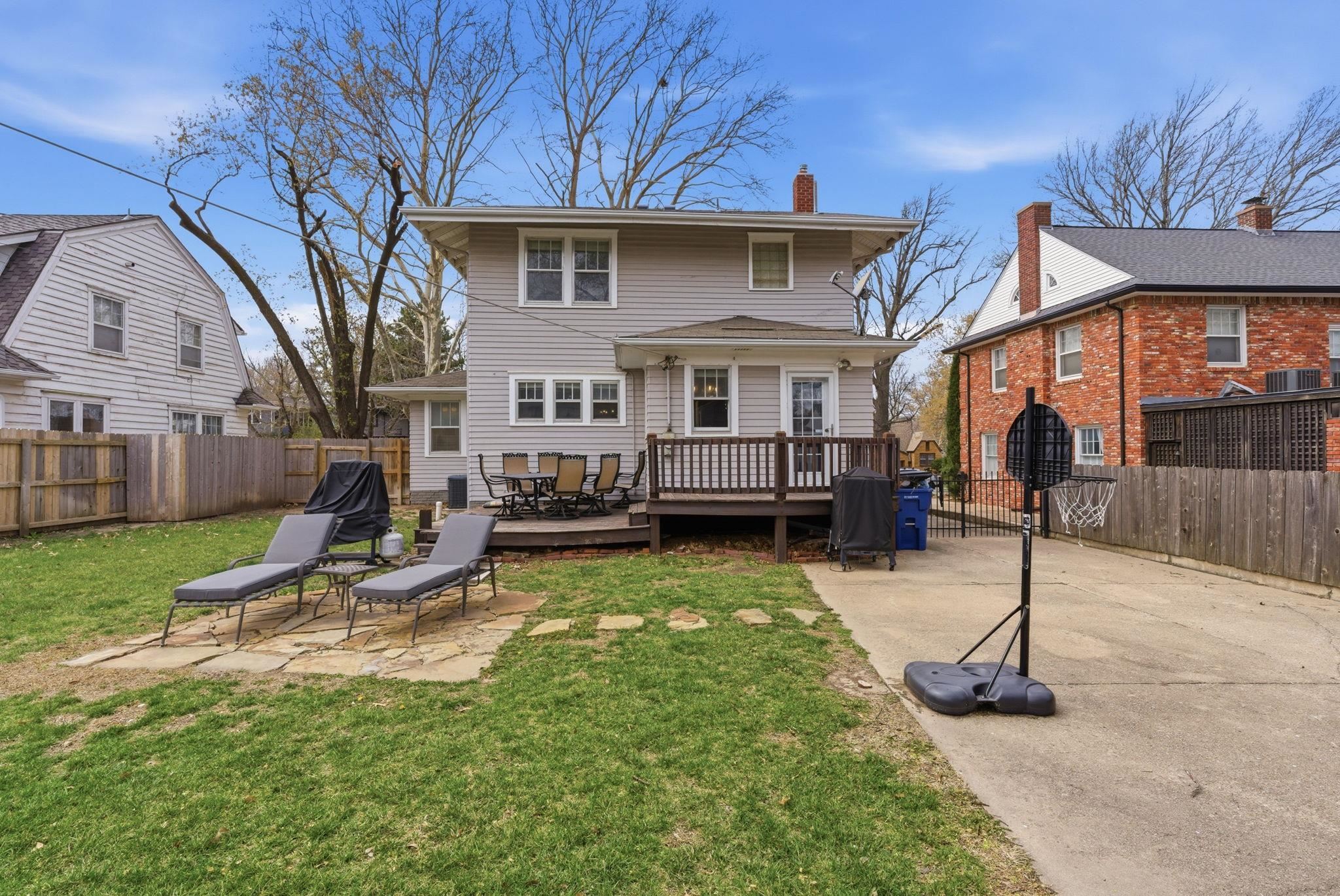 420 N Quentin Wichita KS 67208