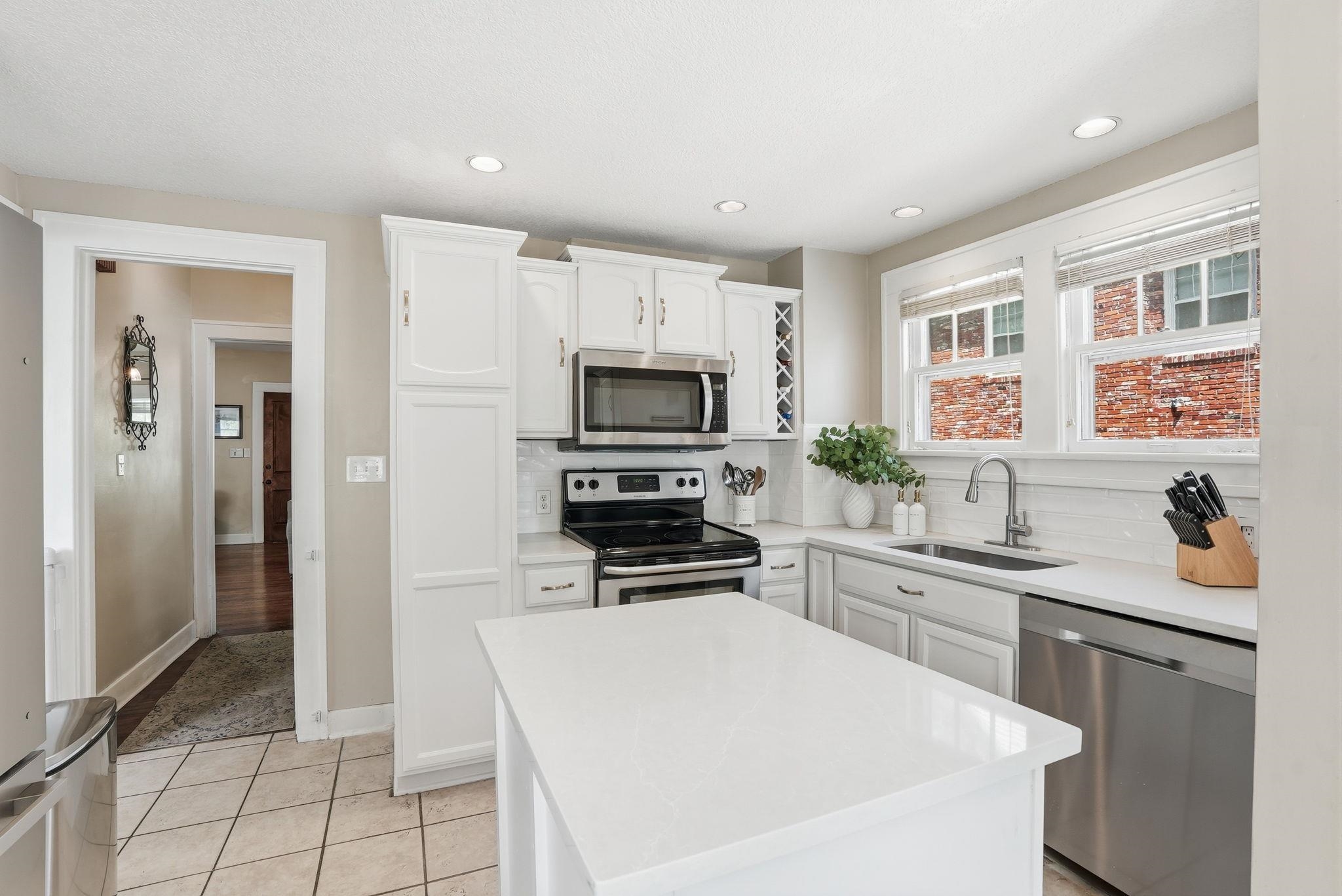 420 N Quentin Wichita KS 67208