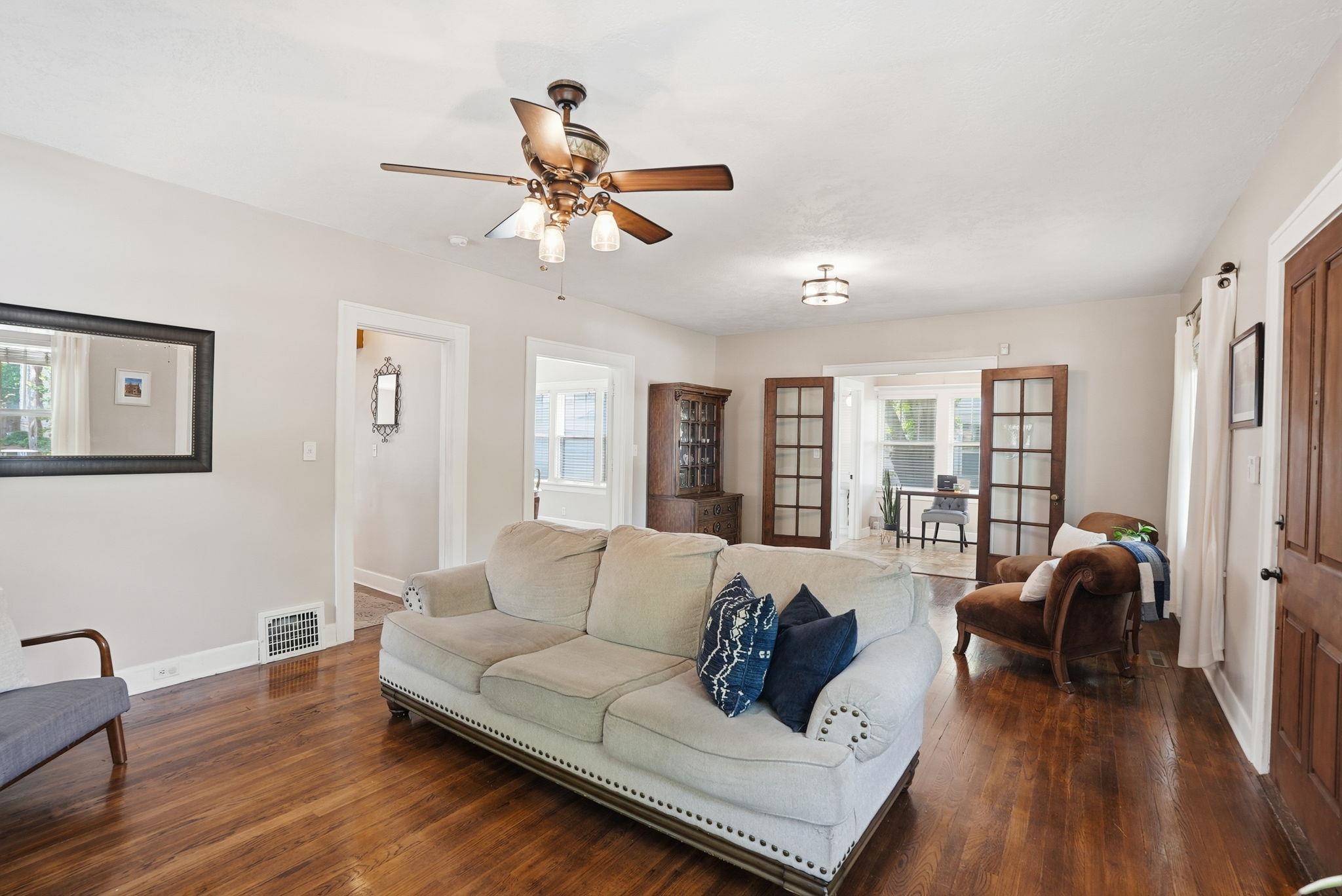 420 N Quentin Wichita KS 67208