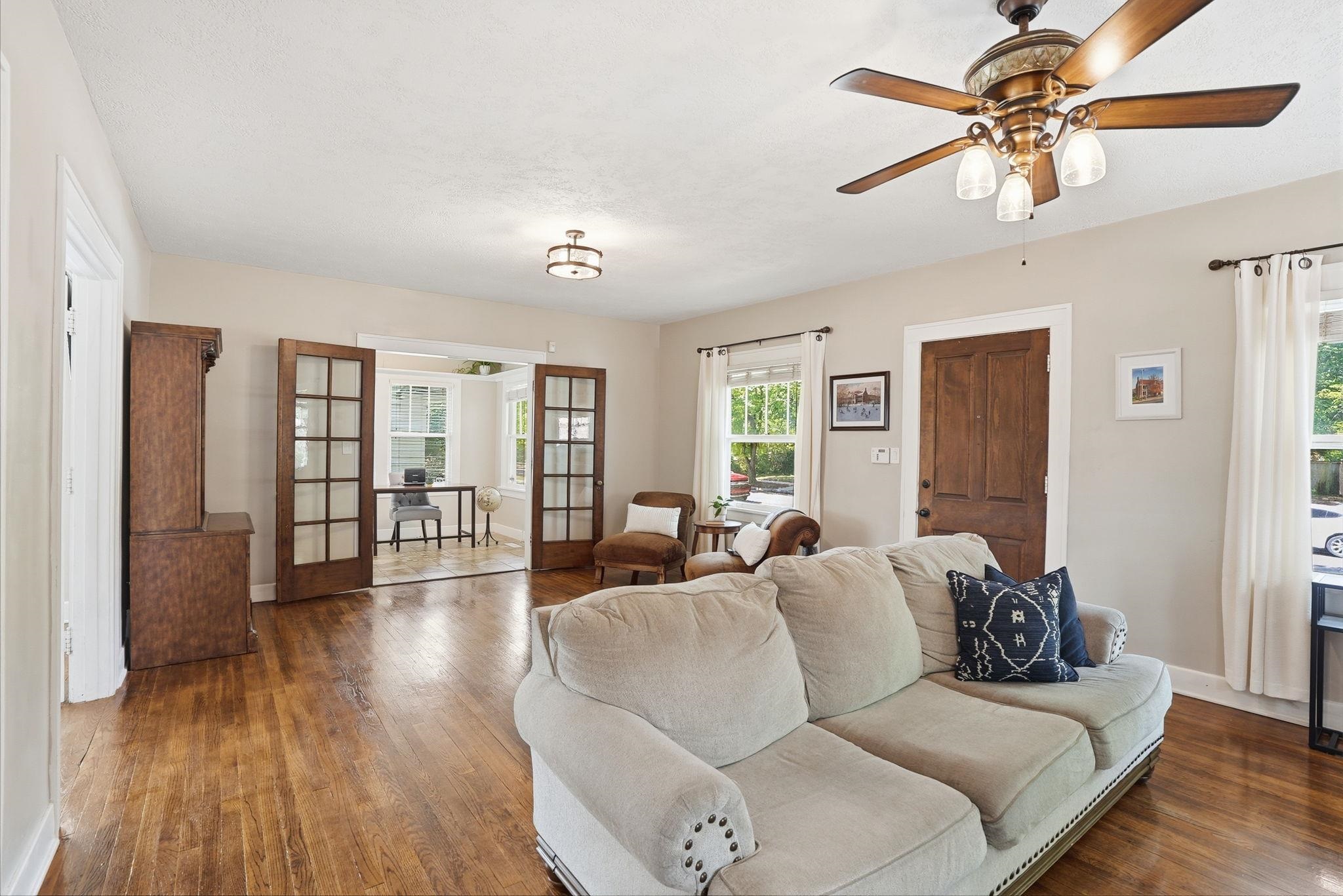 420 N Quentin Wichita KS 67208