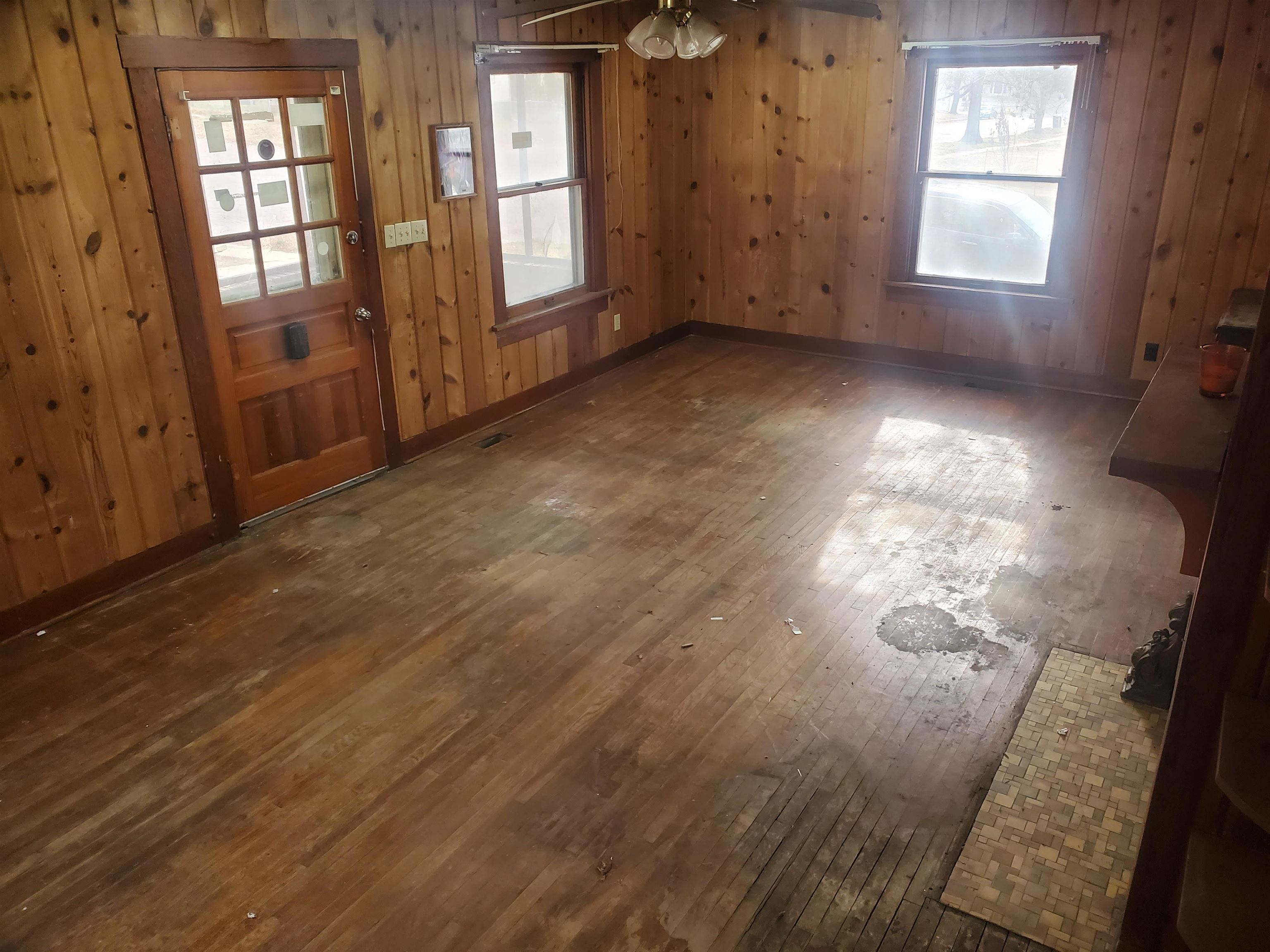 427 S 2nd Arkansas City KS 67005