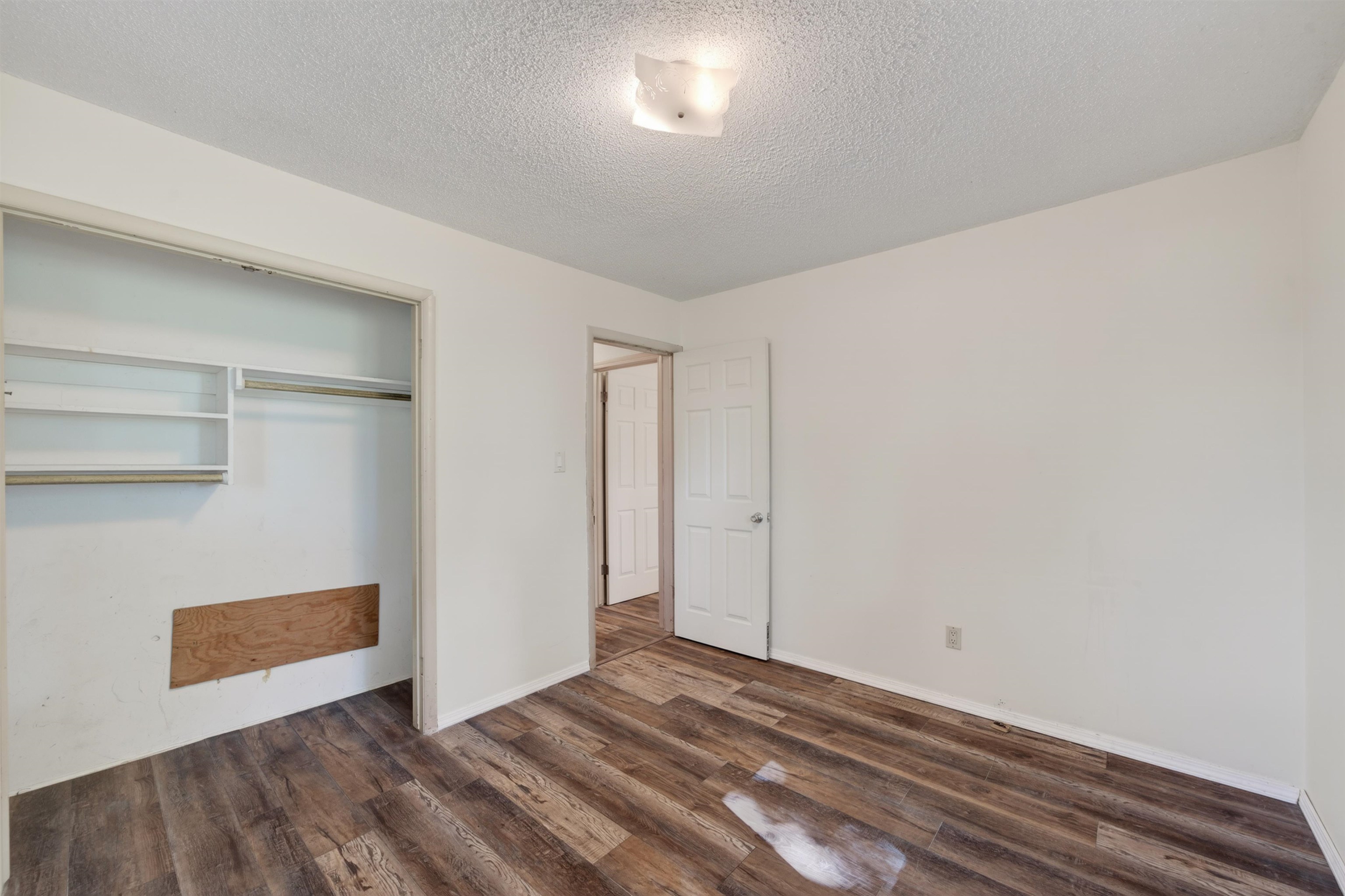 1600 E 87th Street S Haysville KS 67060