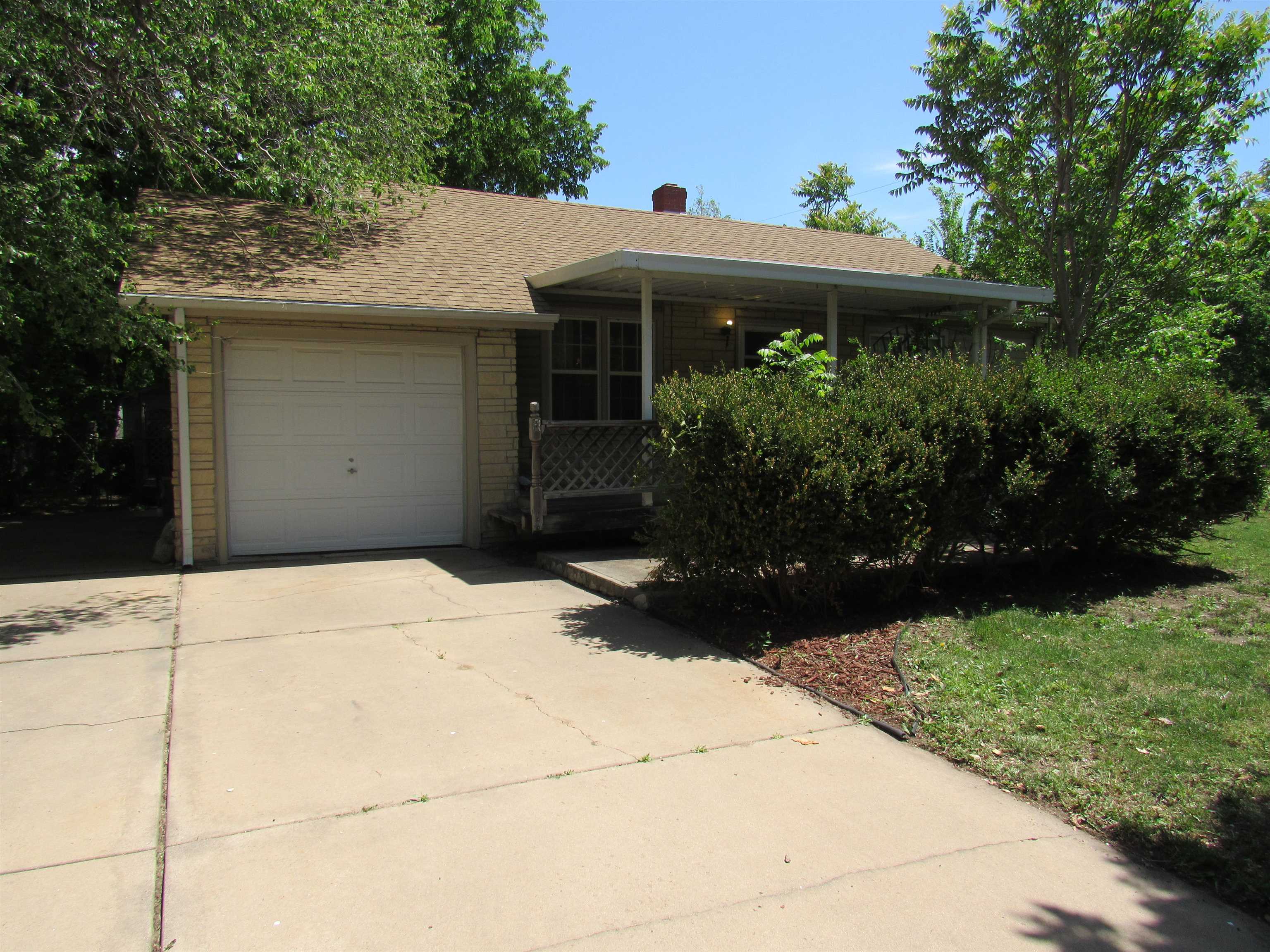 2456 S Lulu Wichita KS 67226