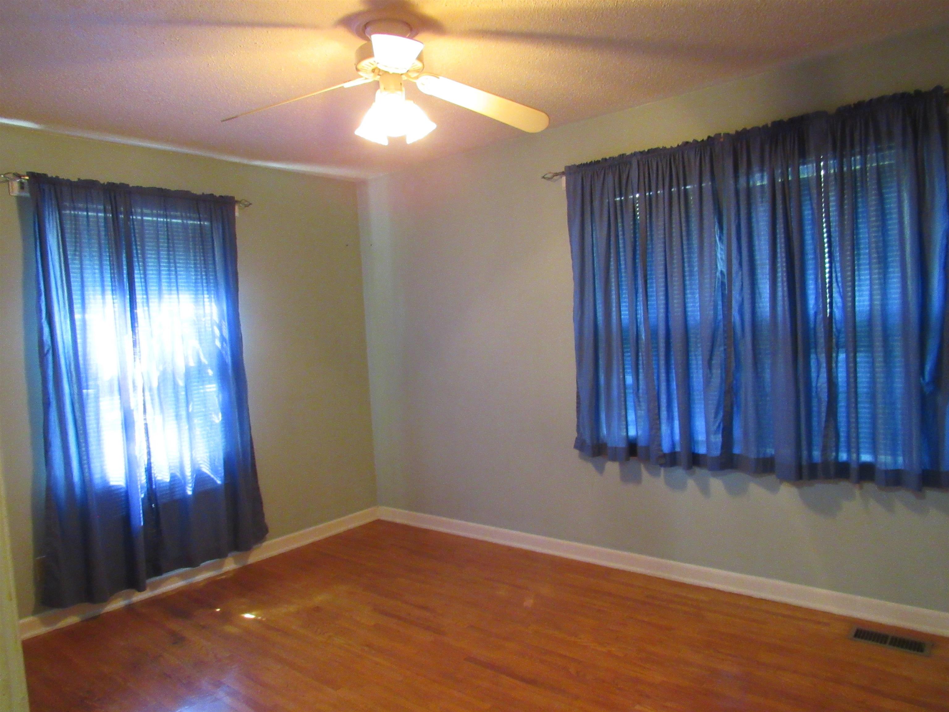 2456 S Lulu Wichita KS 67226