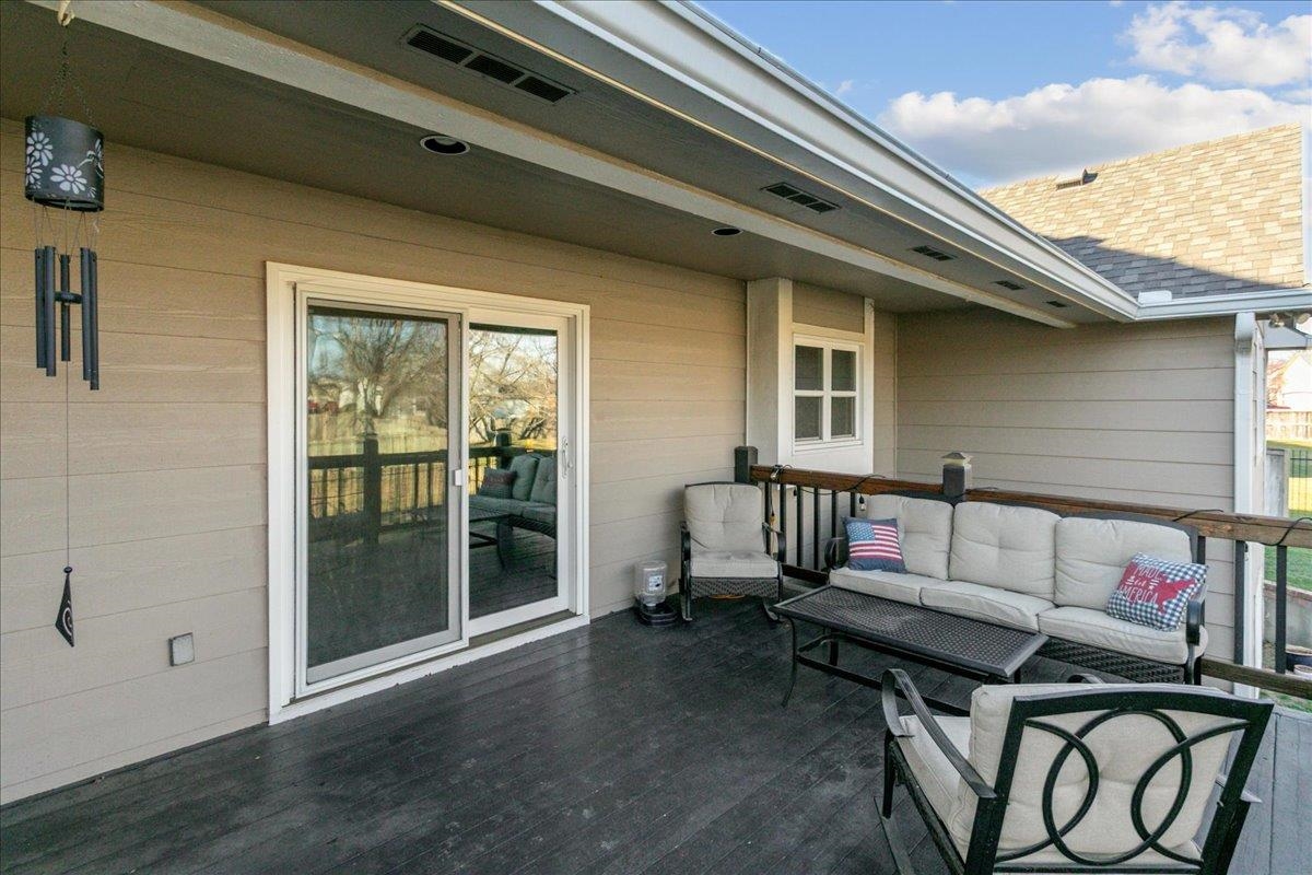 240 N Bent Tree Court Andover KS 67002