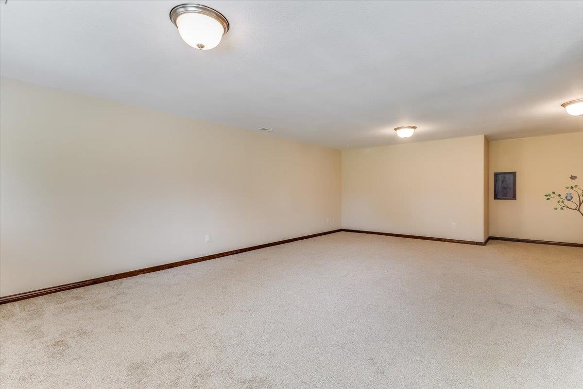 2726 N Woodridge Wichita KS 67226