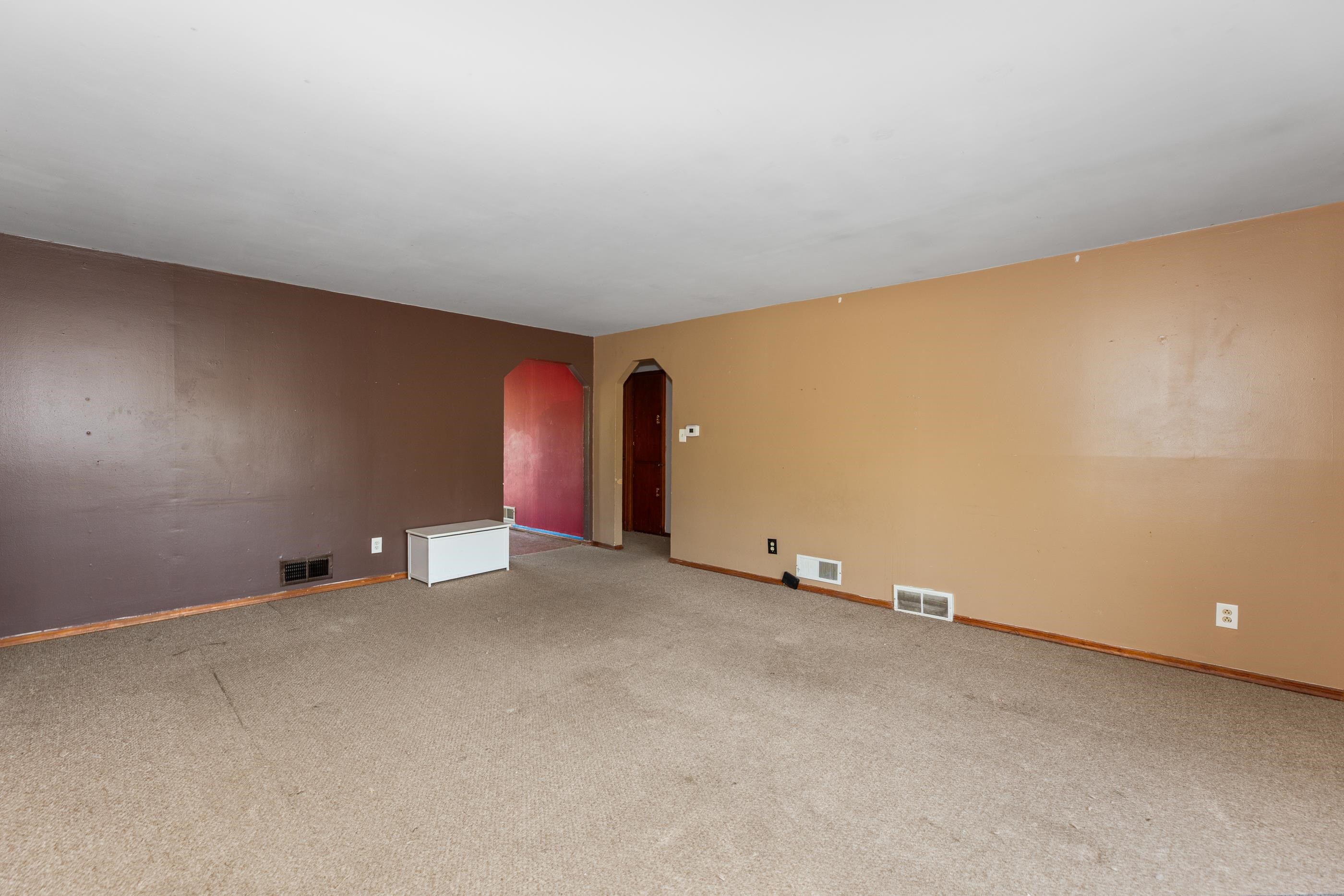 202 W 25th Avenue Hutchinson KS 67502