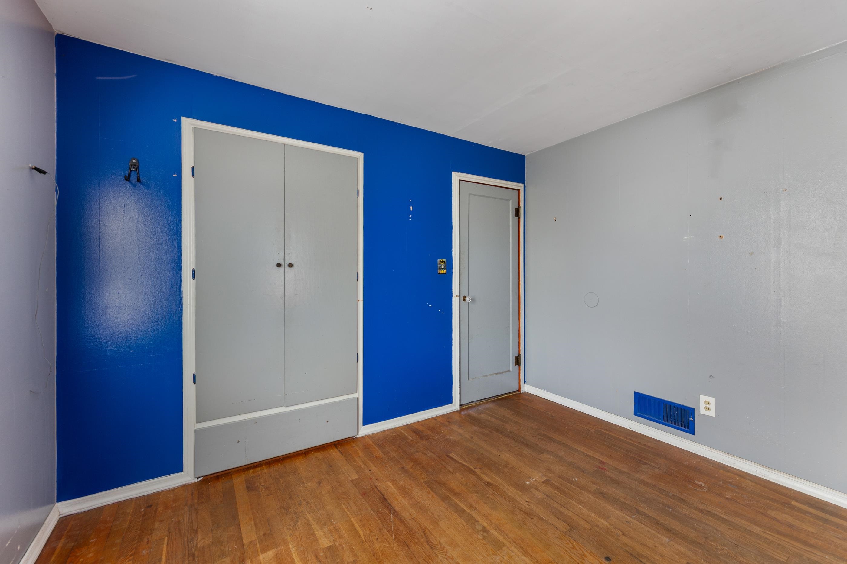 202 W 25th Avenue Hutchinson KS 67502