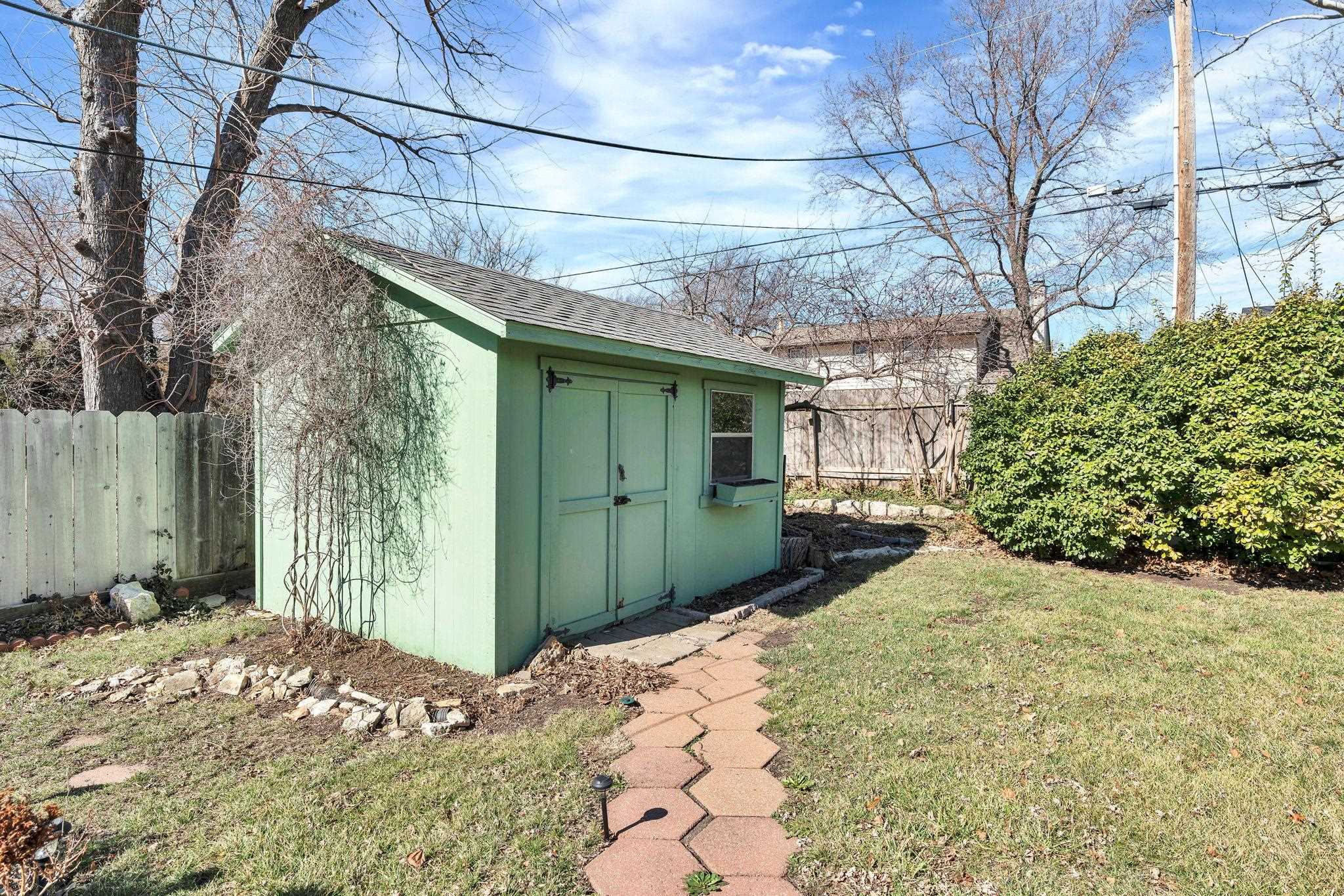 6618 E 10th Street Wichita KS 67206