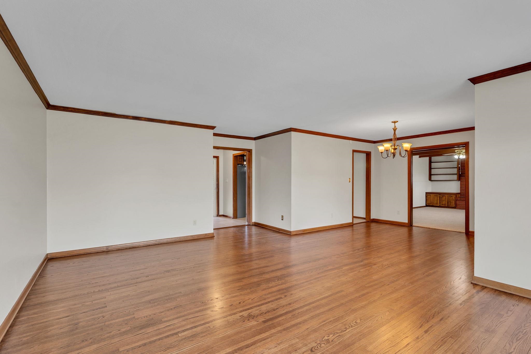 6618 E 10th Street Wichita KS 67206