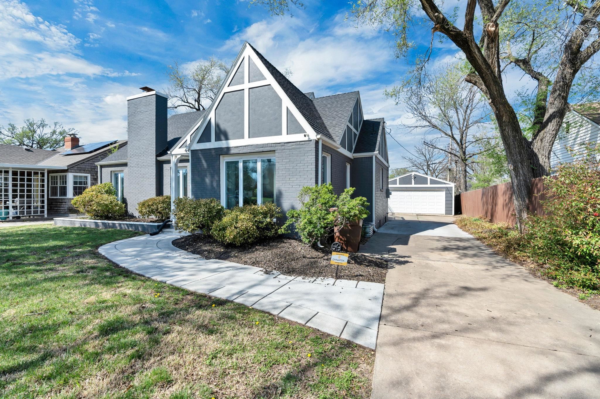 449 N Battin Wichita KS 67208