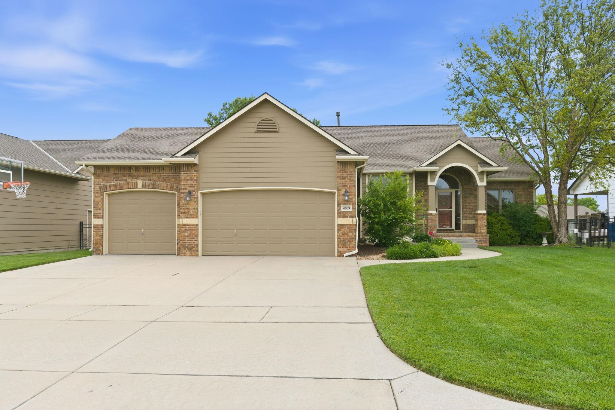 4009 N Lake Ridge Court Wichita KS 67205