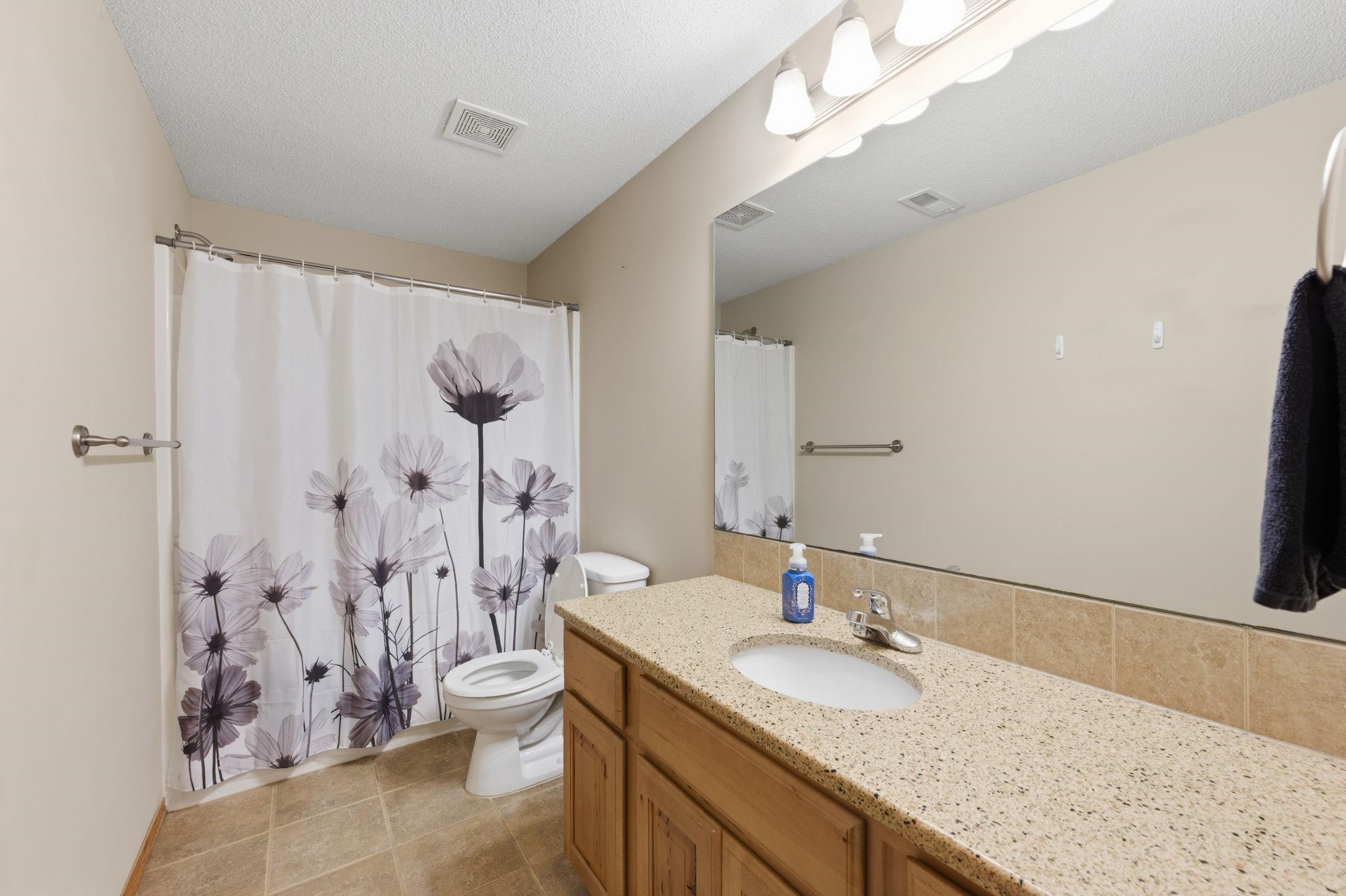 4009 N Lake Ridge Court Wichita KS 67205