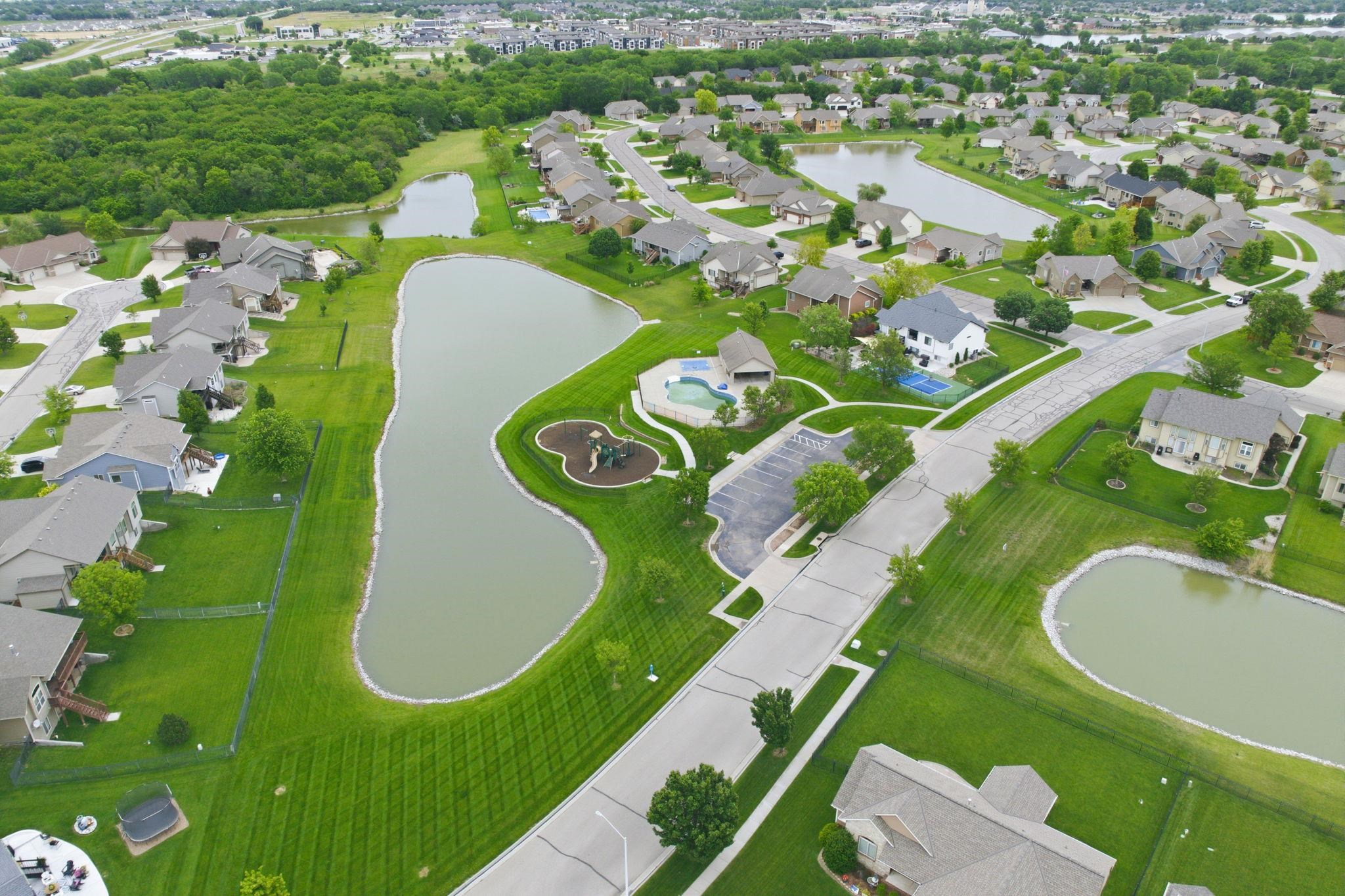 4009 N Lake Ridge Court Wichita KS 67205
