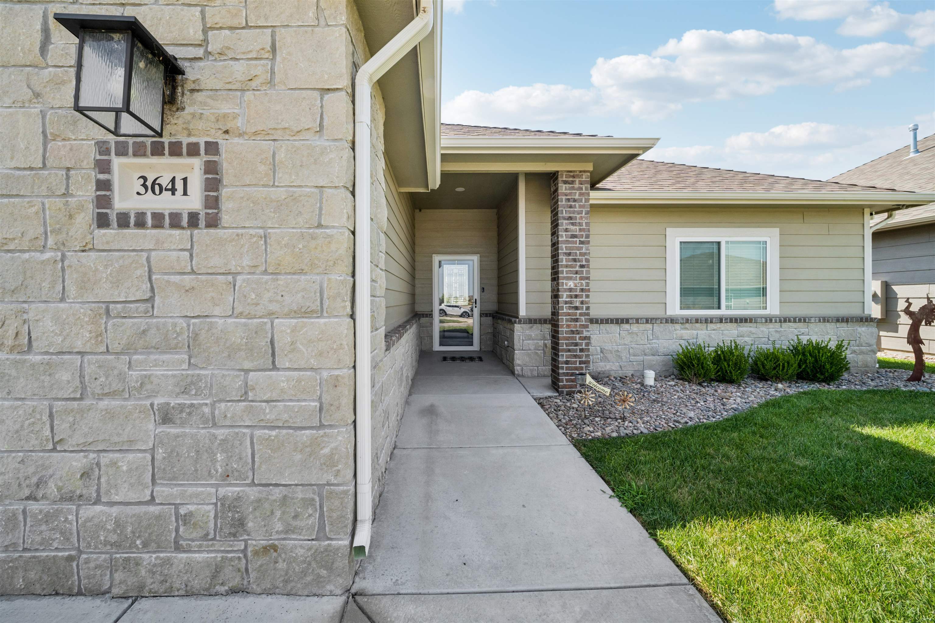 3641 N Lakeway Court Wichita KS 67205
