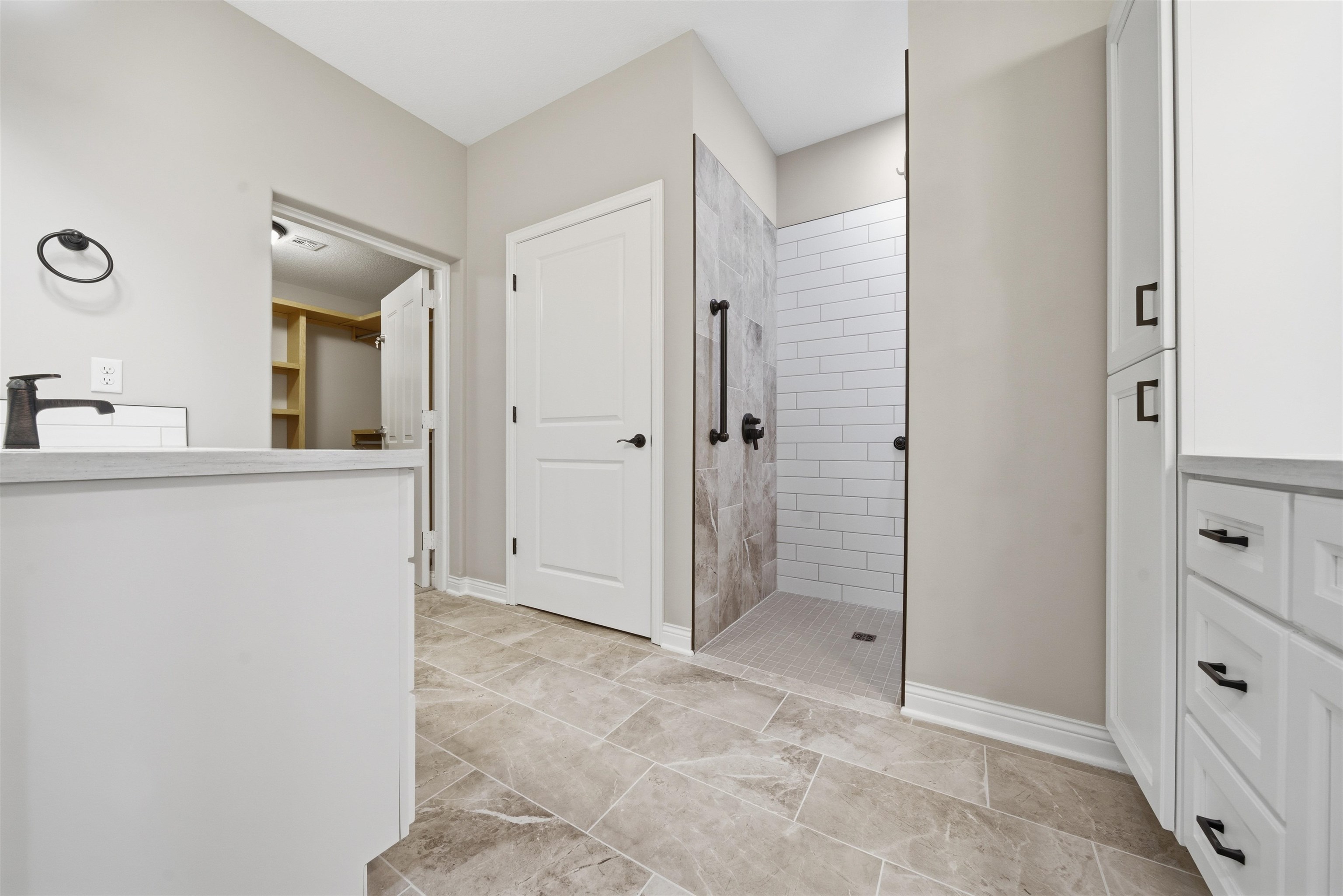 3641 N Lakeway Court Wichita KS 67205