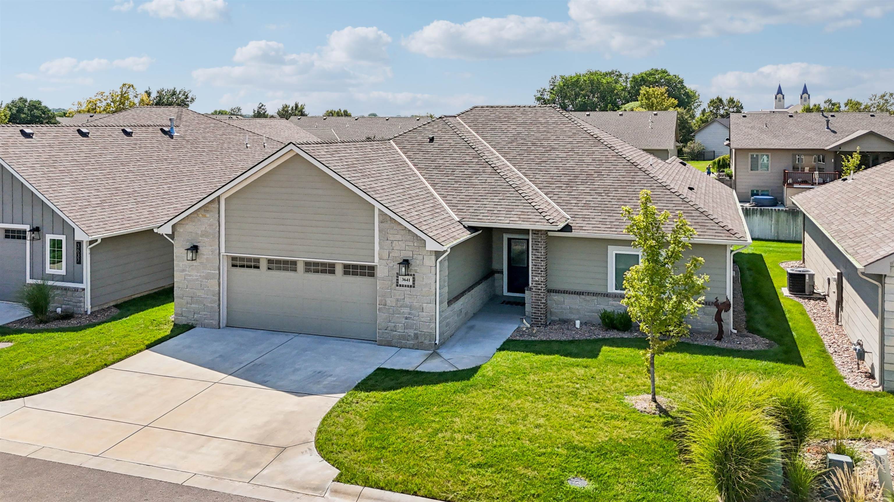 3641 N Lakeway Court Wichita KS 67205