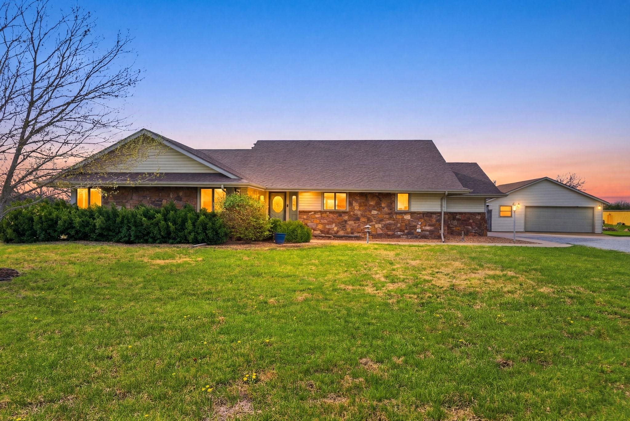 16711 SW 154th Terrace Rose Hill KS 67133