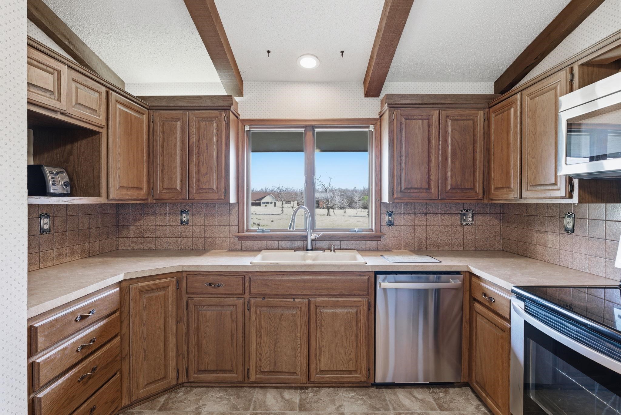 16711 SW 154th Terrace Rose Hill KS 67133