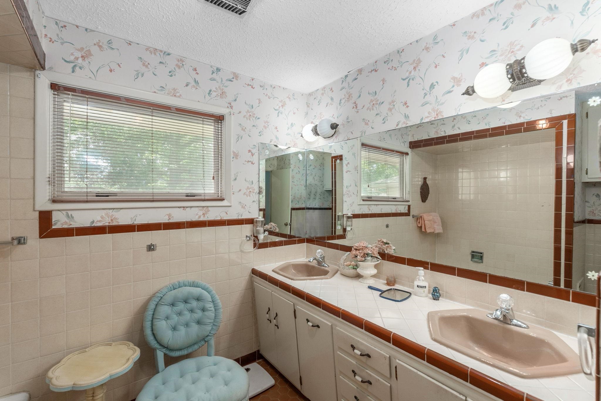 371 S Floyd Street Wichita KS 67209