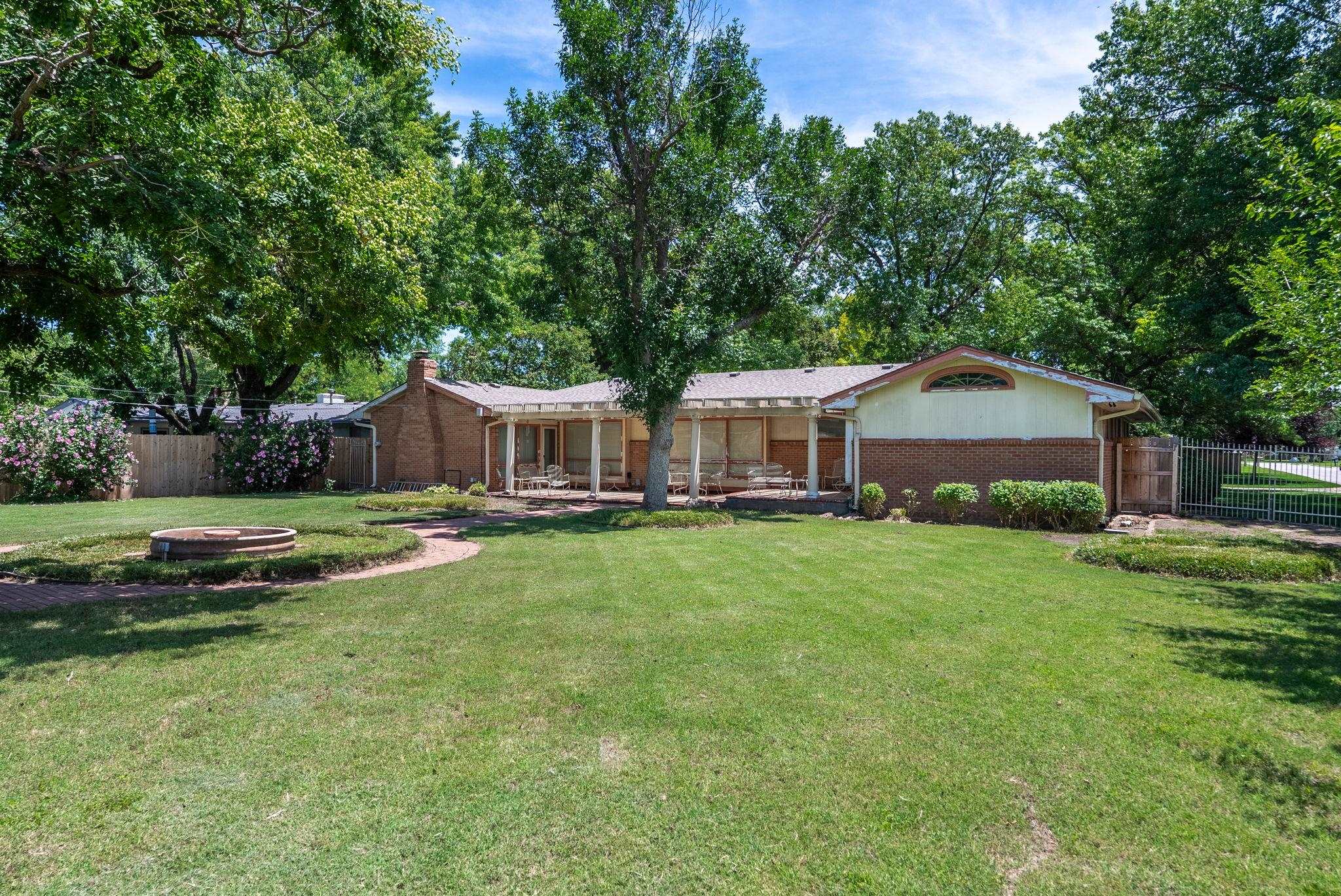371 S Floyd Street Wichita KS 67209