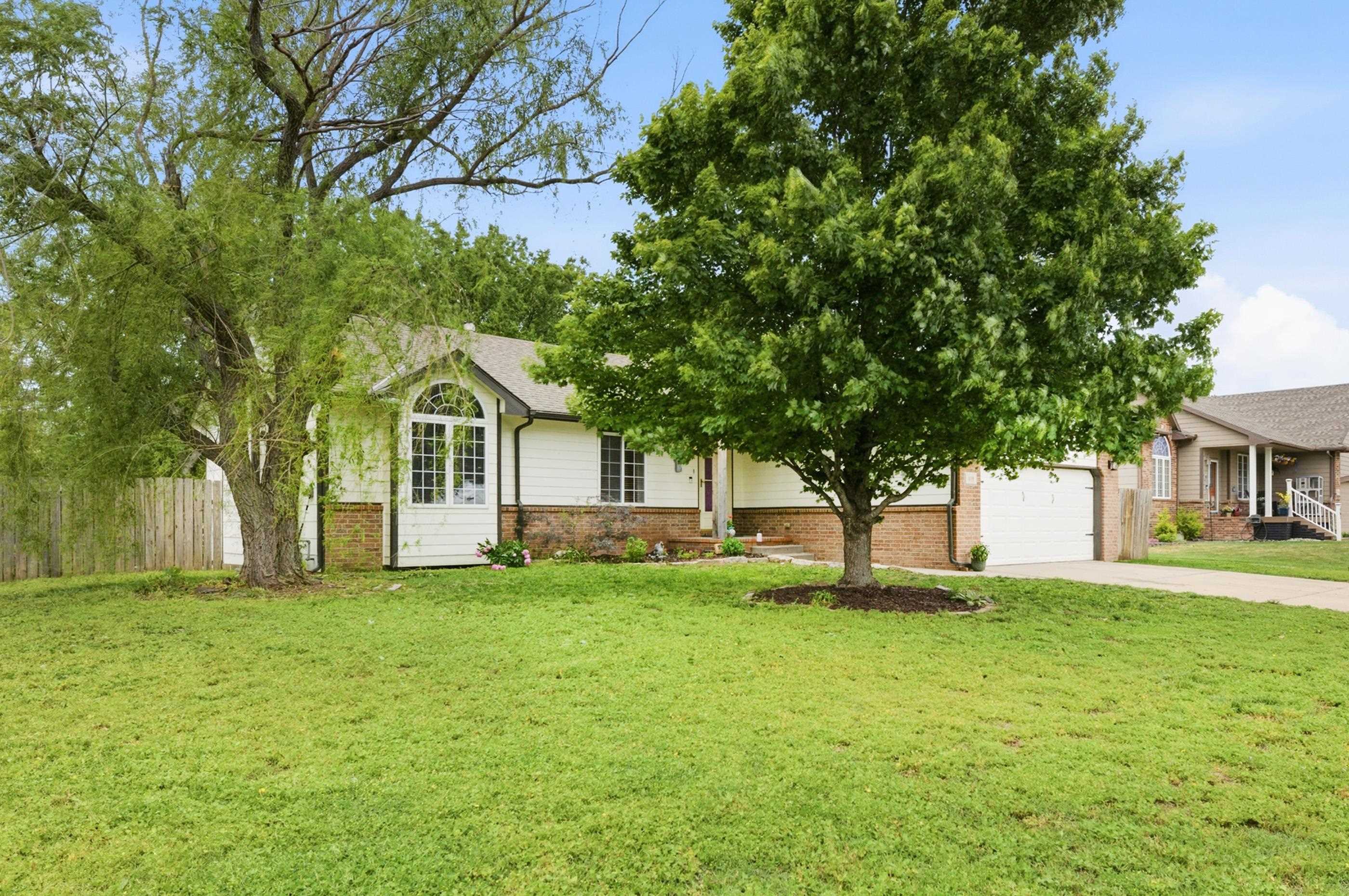 119 N Devinshire Bentley KS 67016