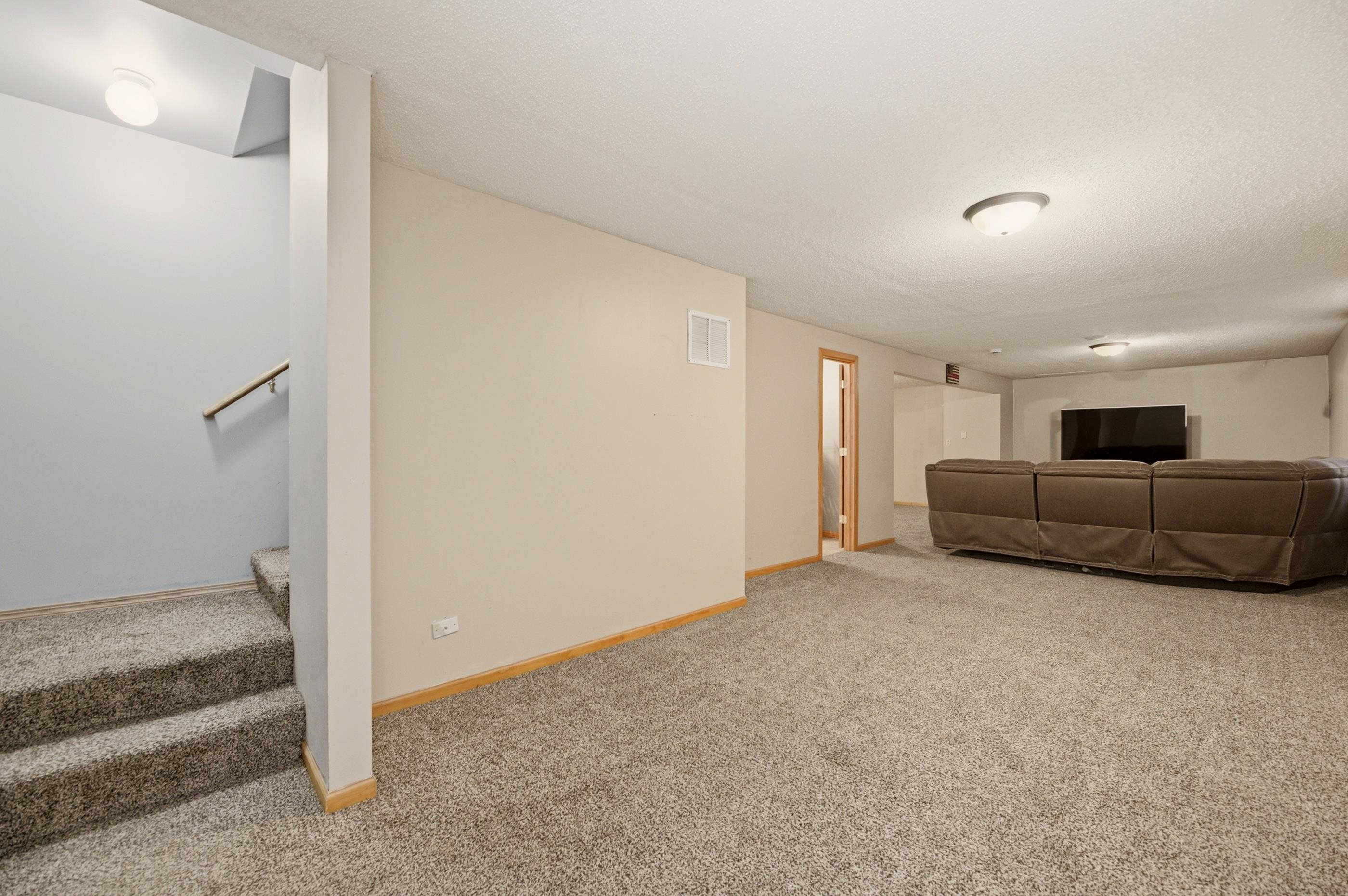 119 N Devinshire Bentley KS 67016