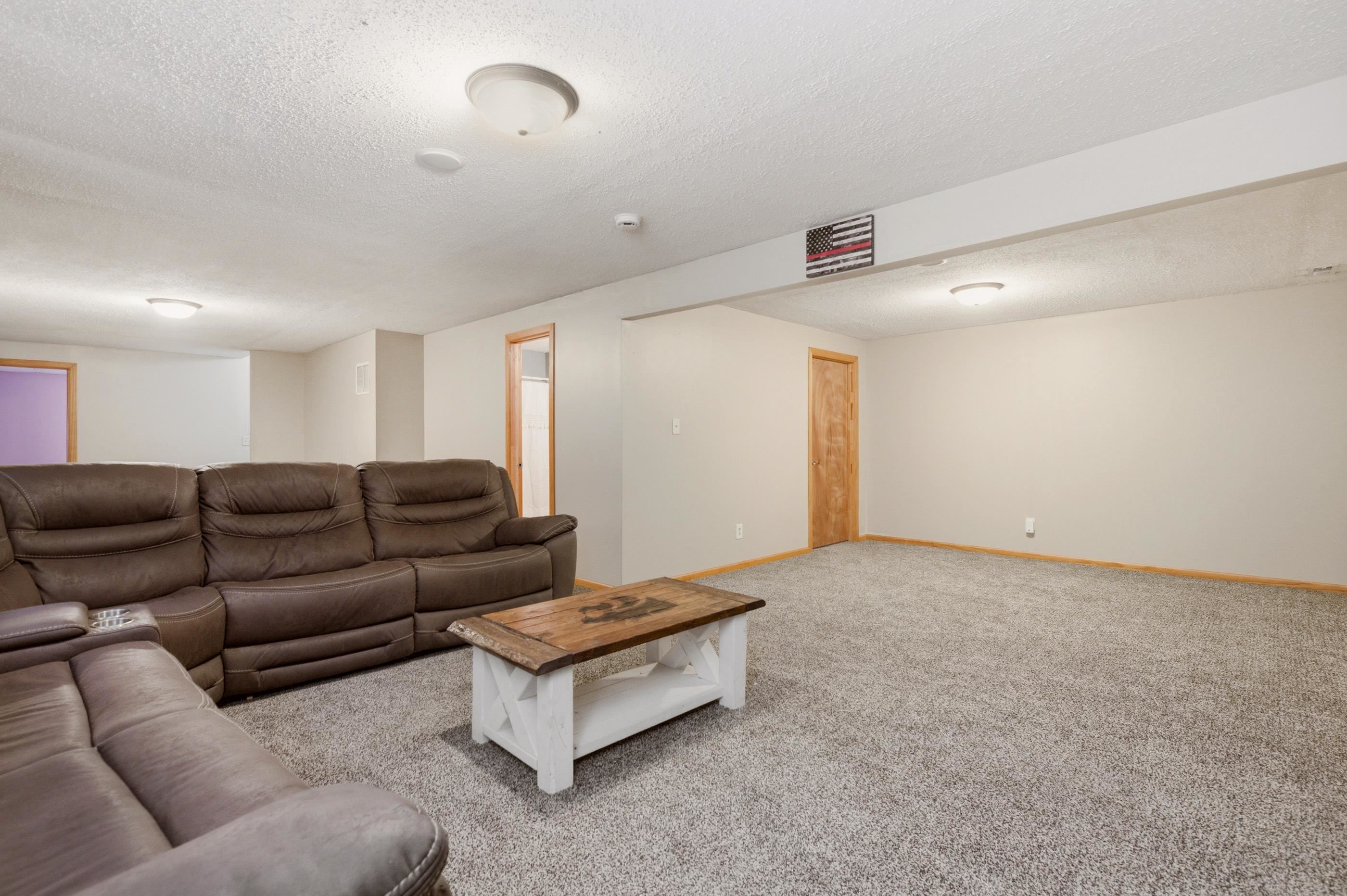 119 N Devinshire Bentley KS 67016