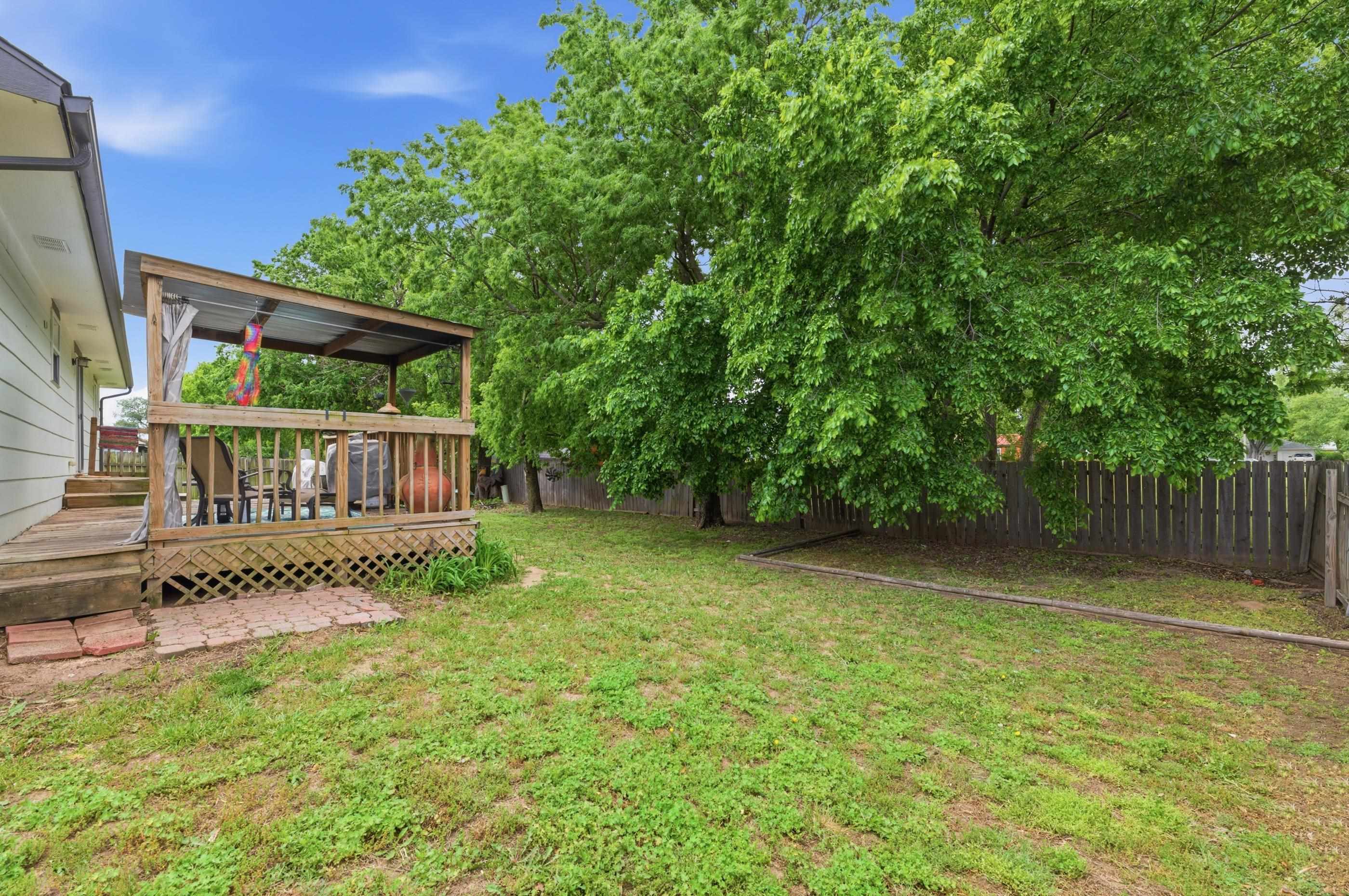 119 N Devinshire Bentley KS 67016