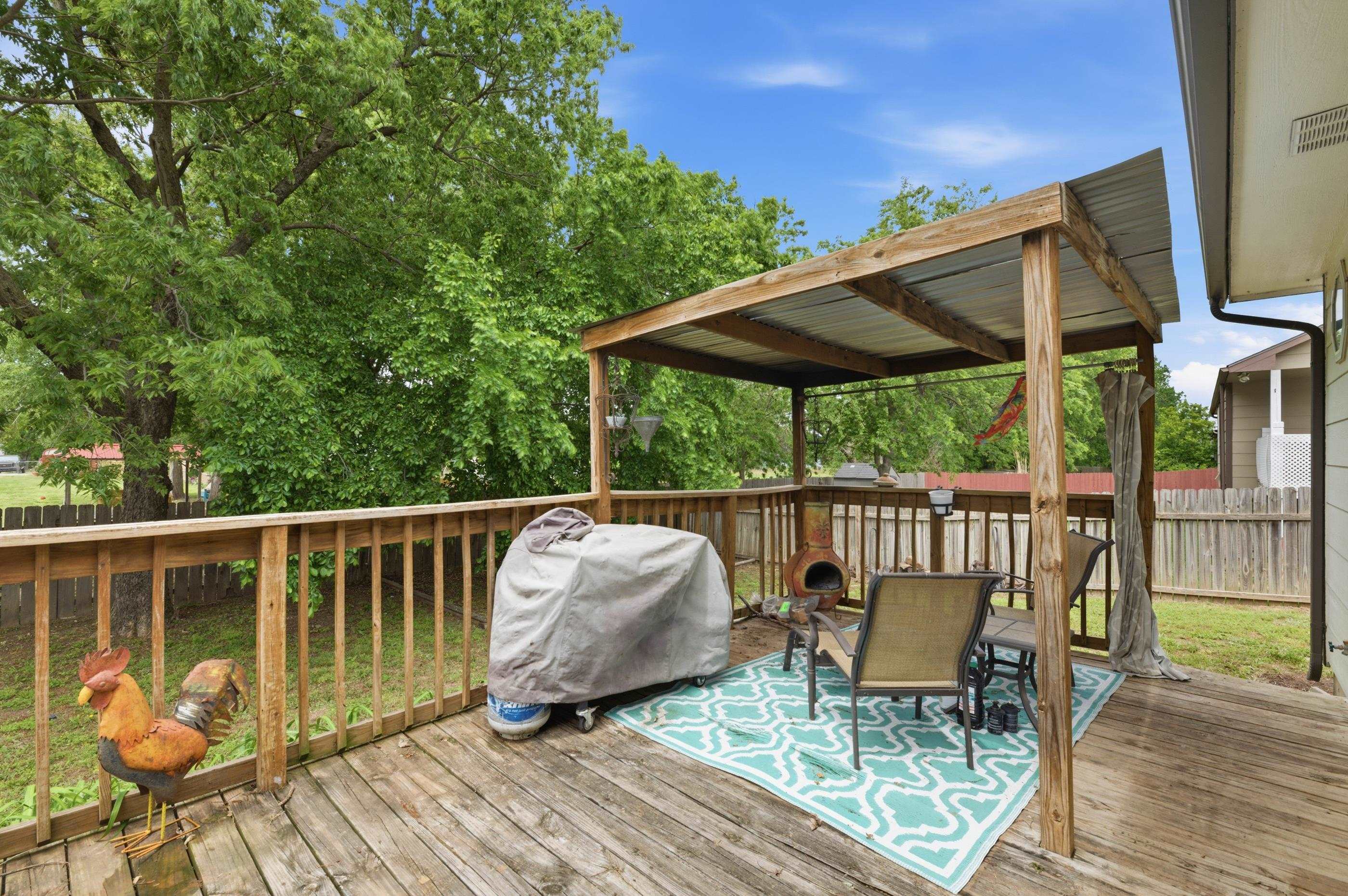 119 N Devinshire Bentley KS 67016