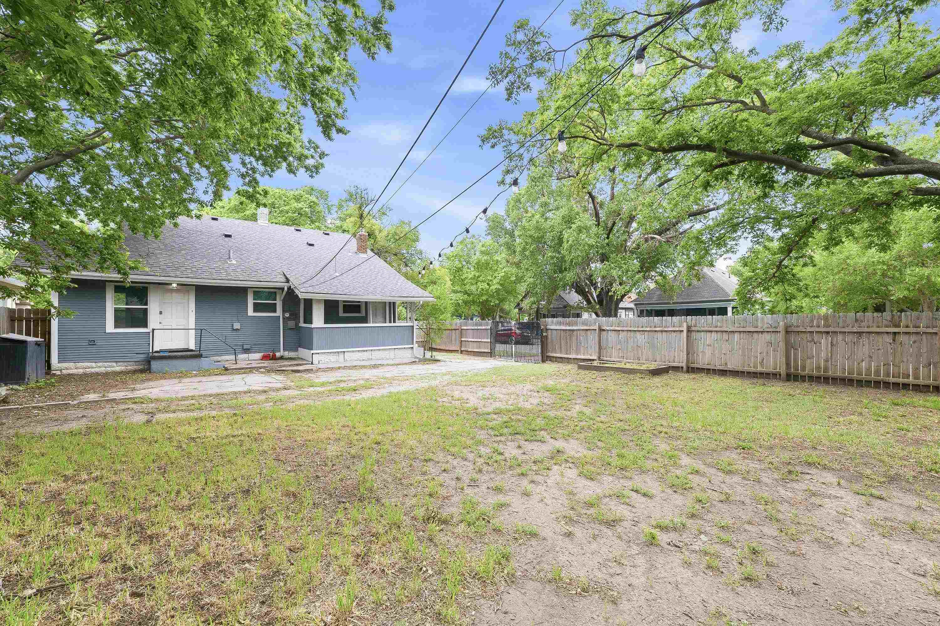 2502 E 2nd Wichita KS 67214