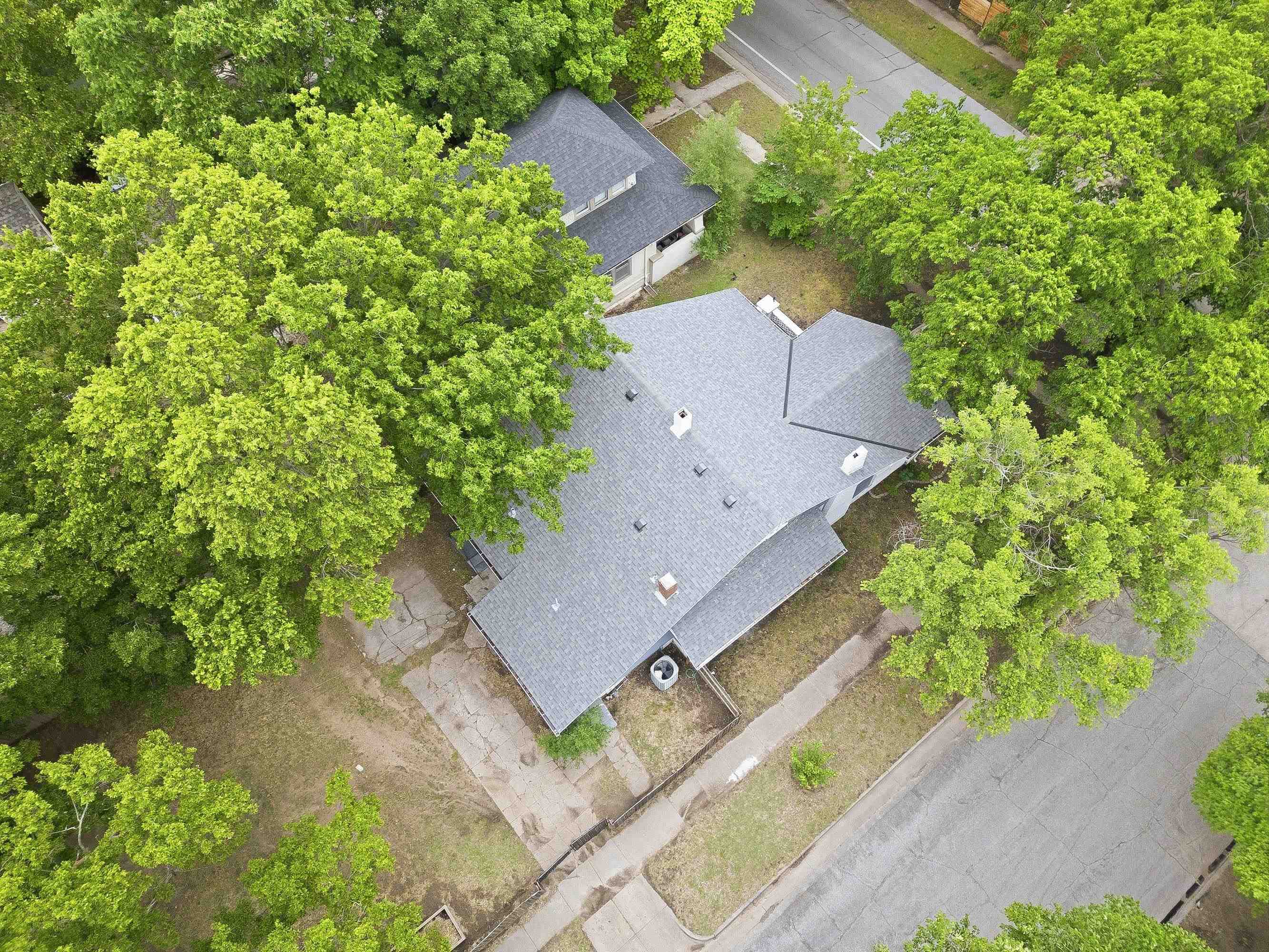 2502 E 2nd Wichita KS 67214