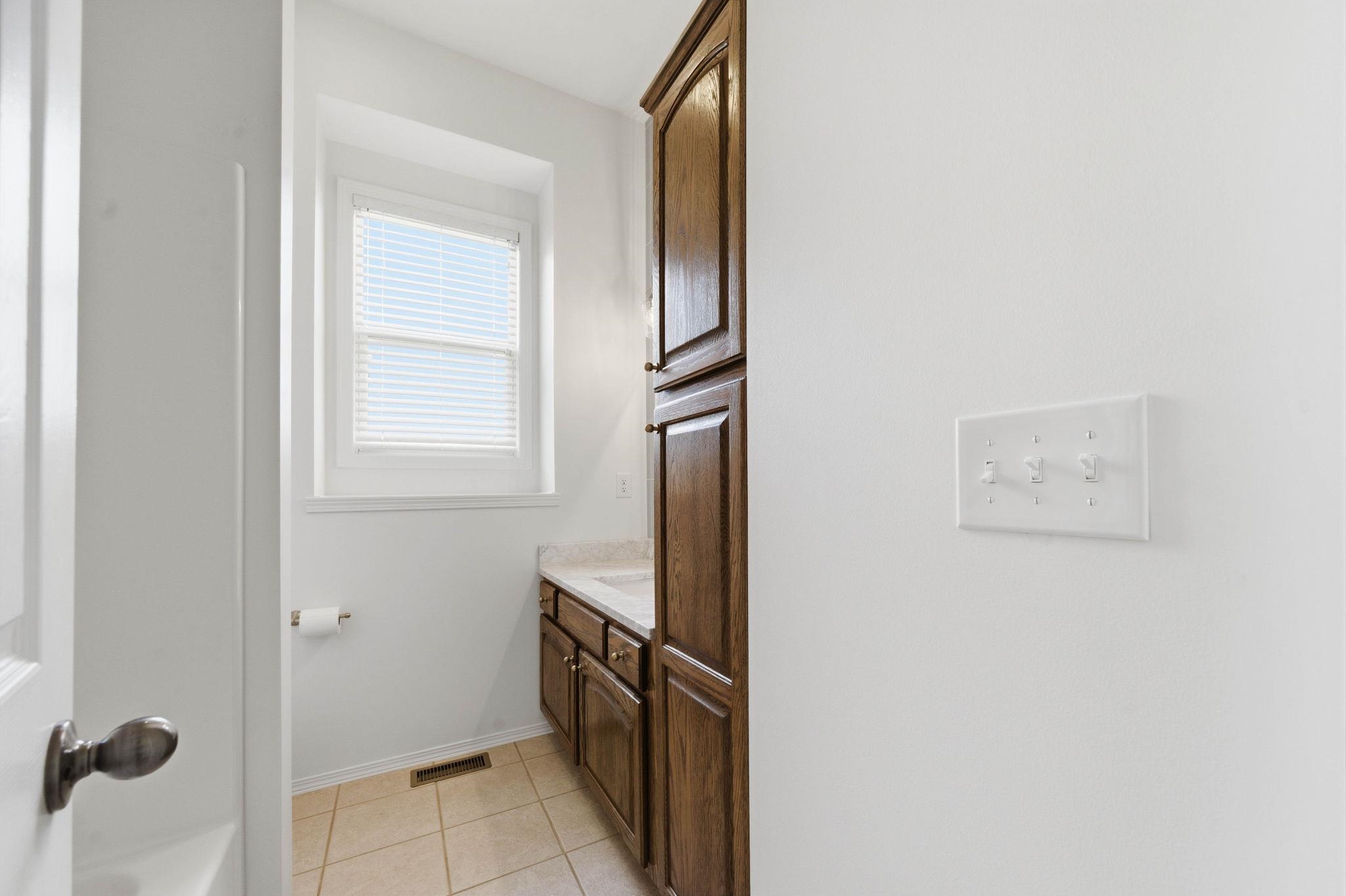 1418 E Woodbrook Street Derby KS 67037