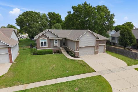 1418 E Woodbrook Street Derby KS 67037