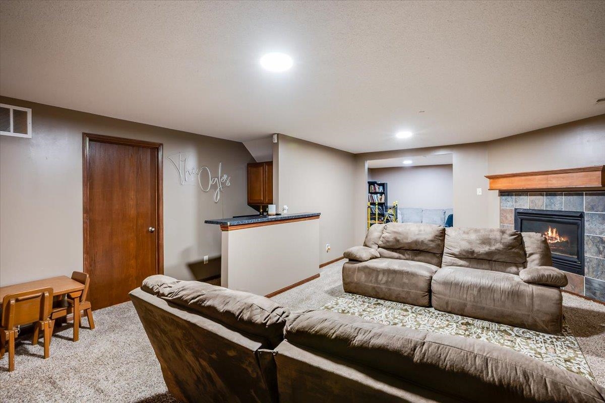 241 S Stoneridge Street Valley Center KS 67147