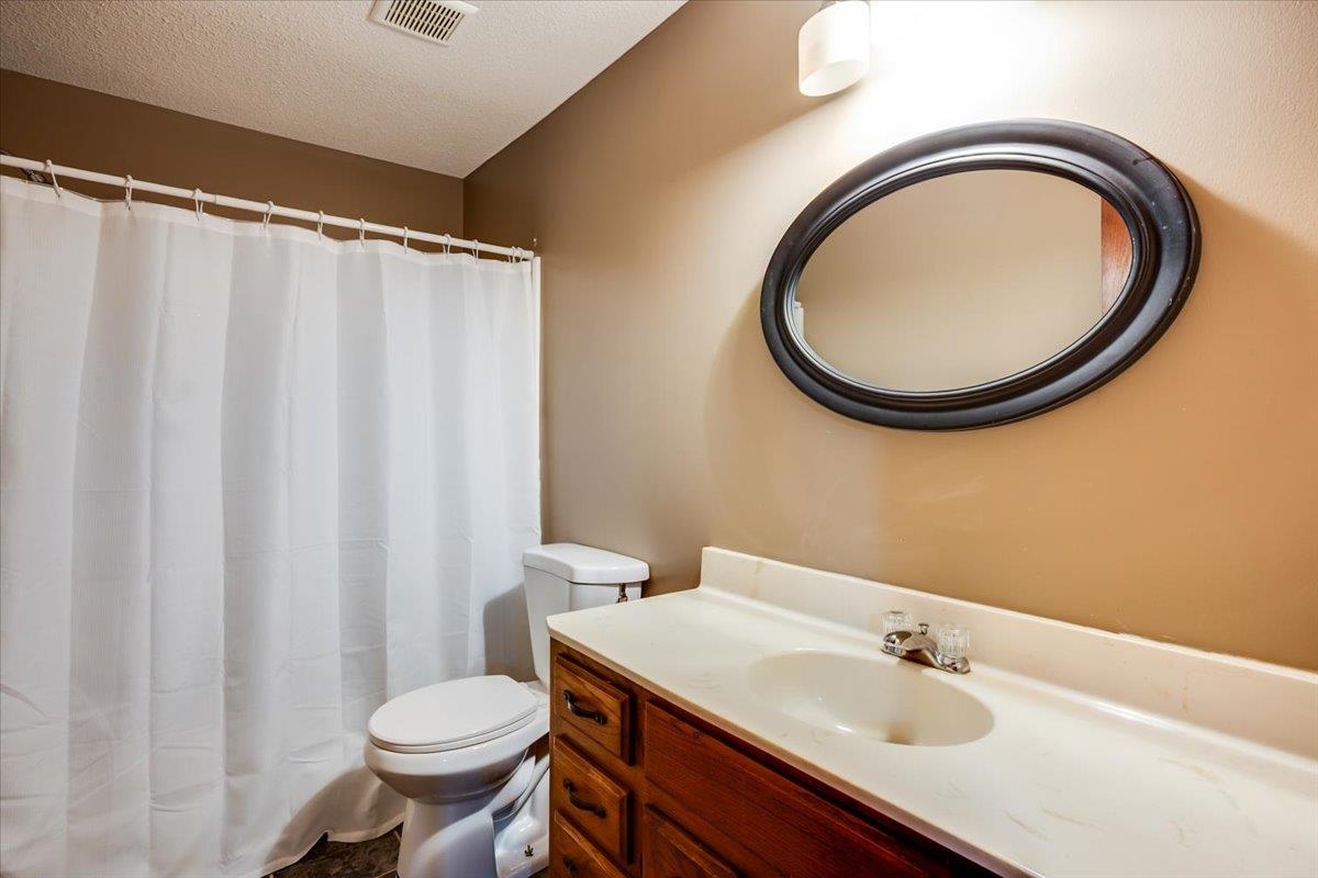 241 S Stoneridge Street Valley Center KS 67147
