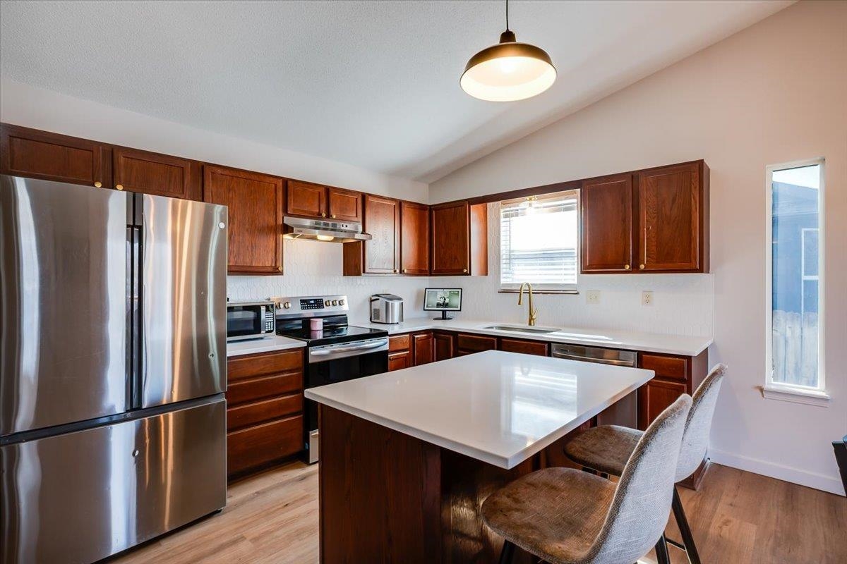 241 S Stoneridge Street Valley Center KS 67147